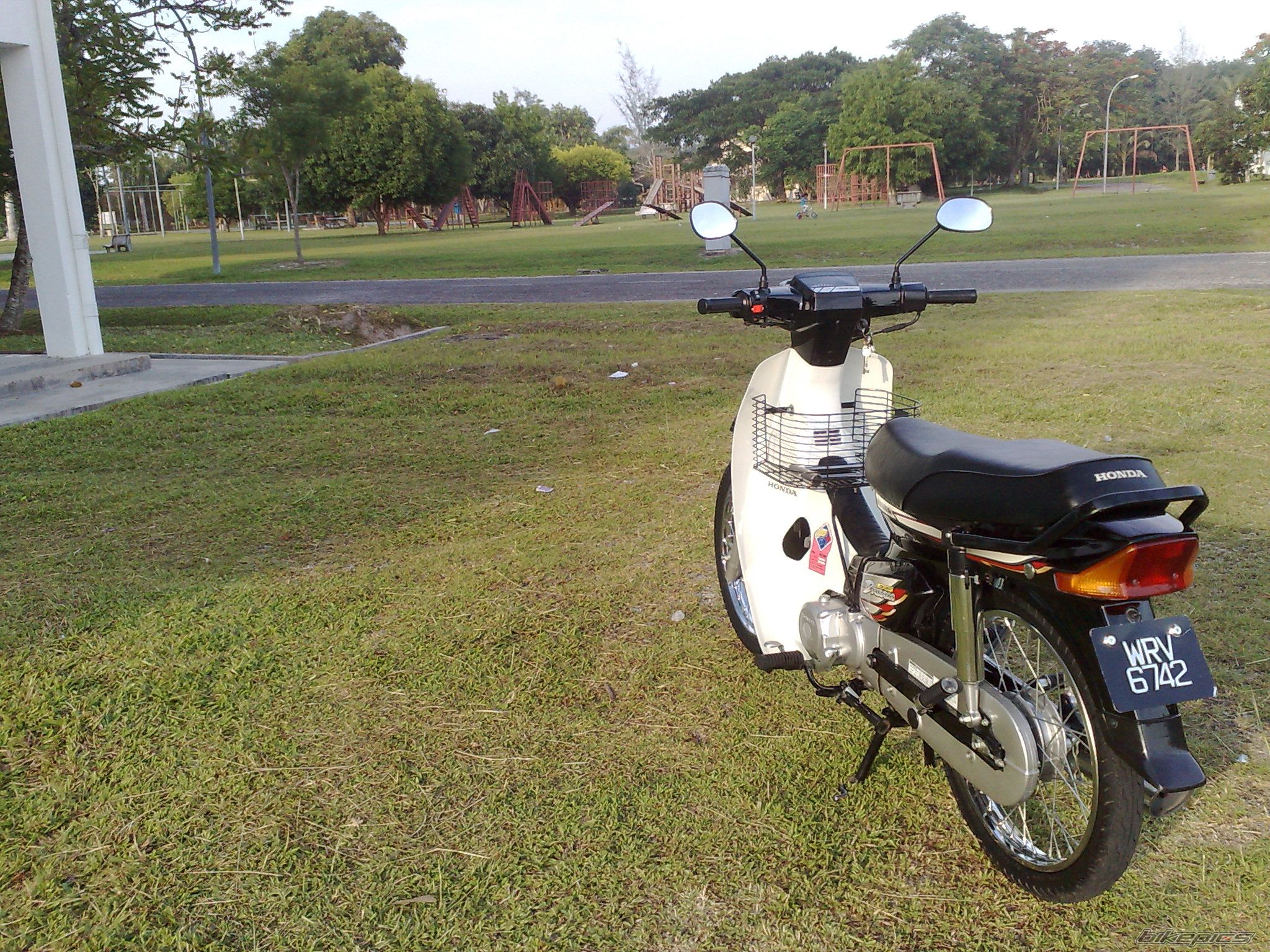 Photo 1651690