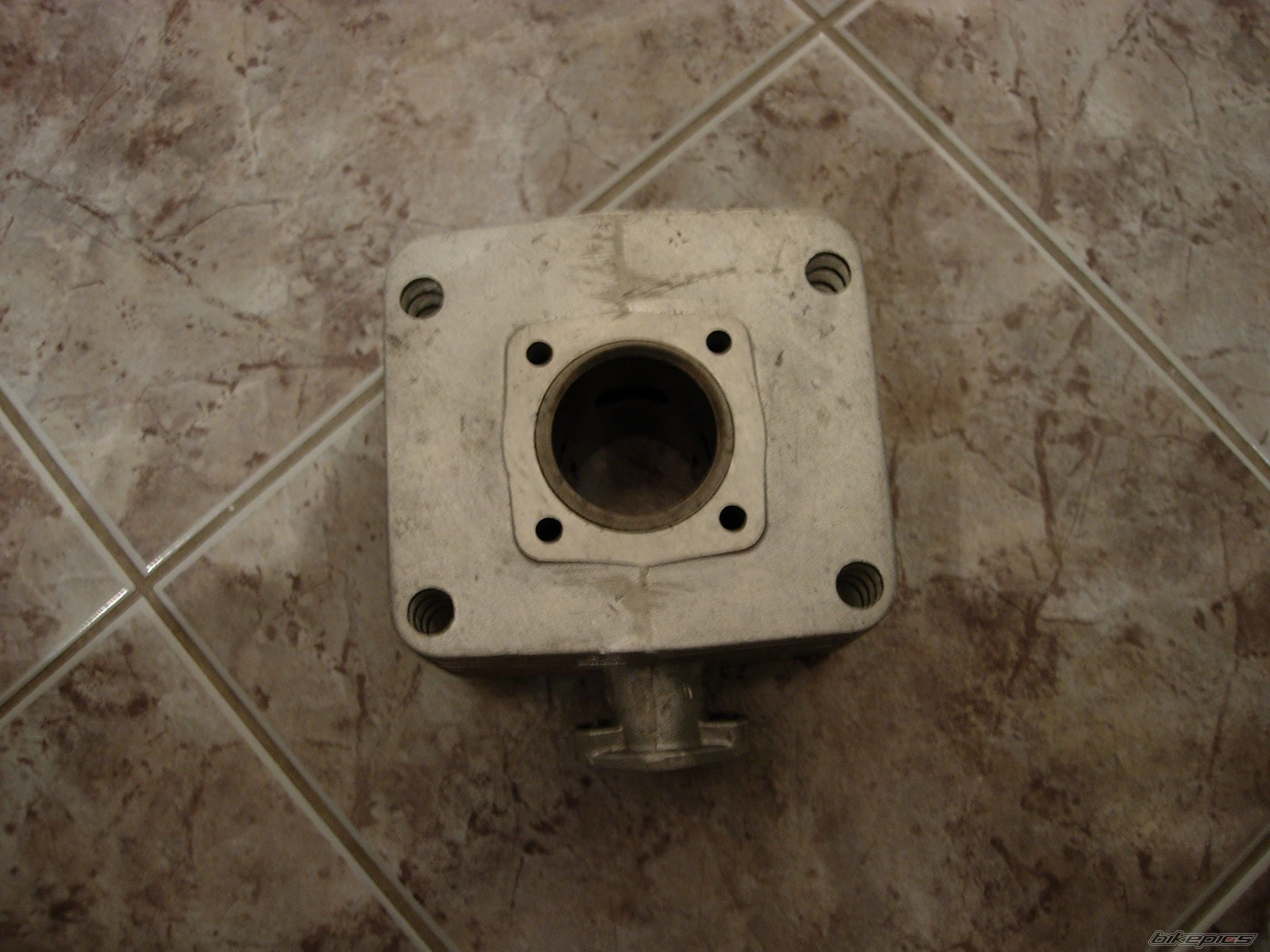 Photo 1652060