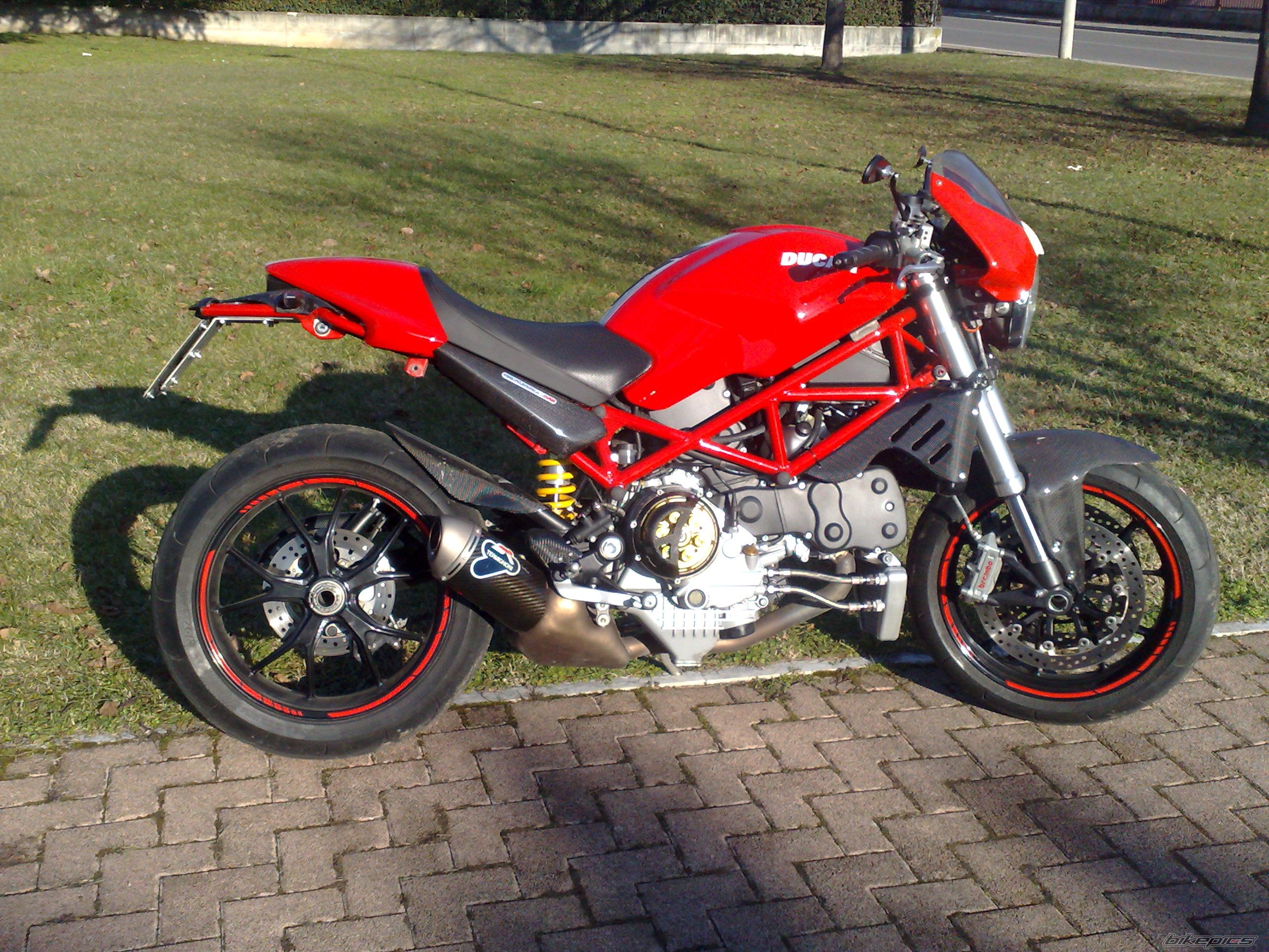 Photo 1652360