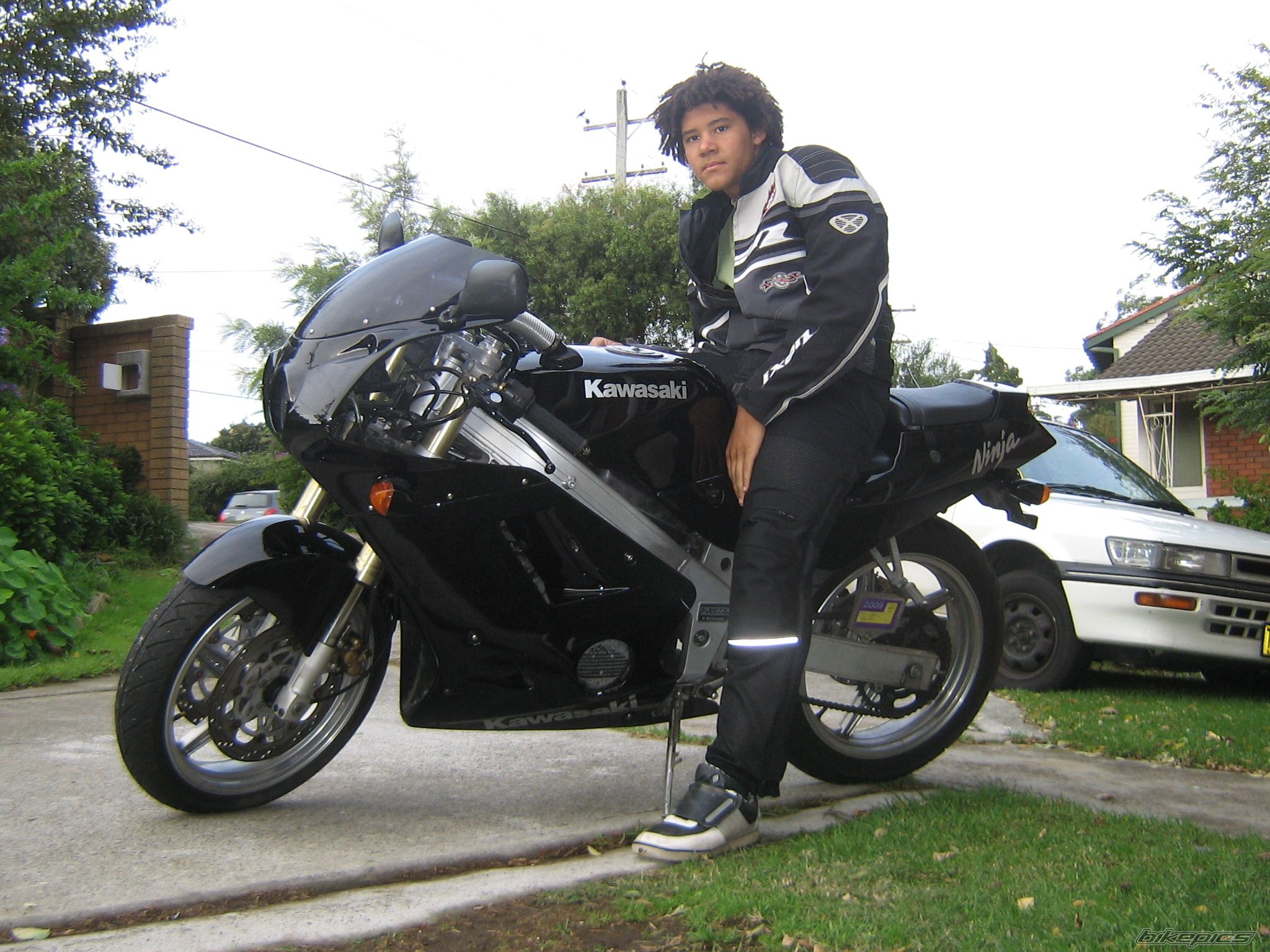 Photo 1652429