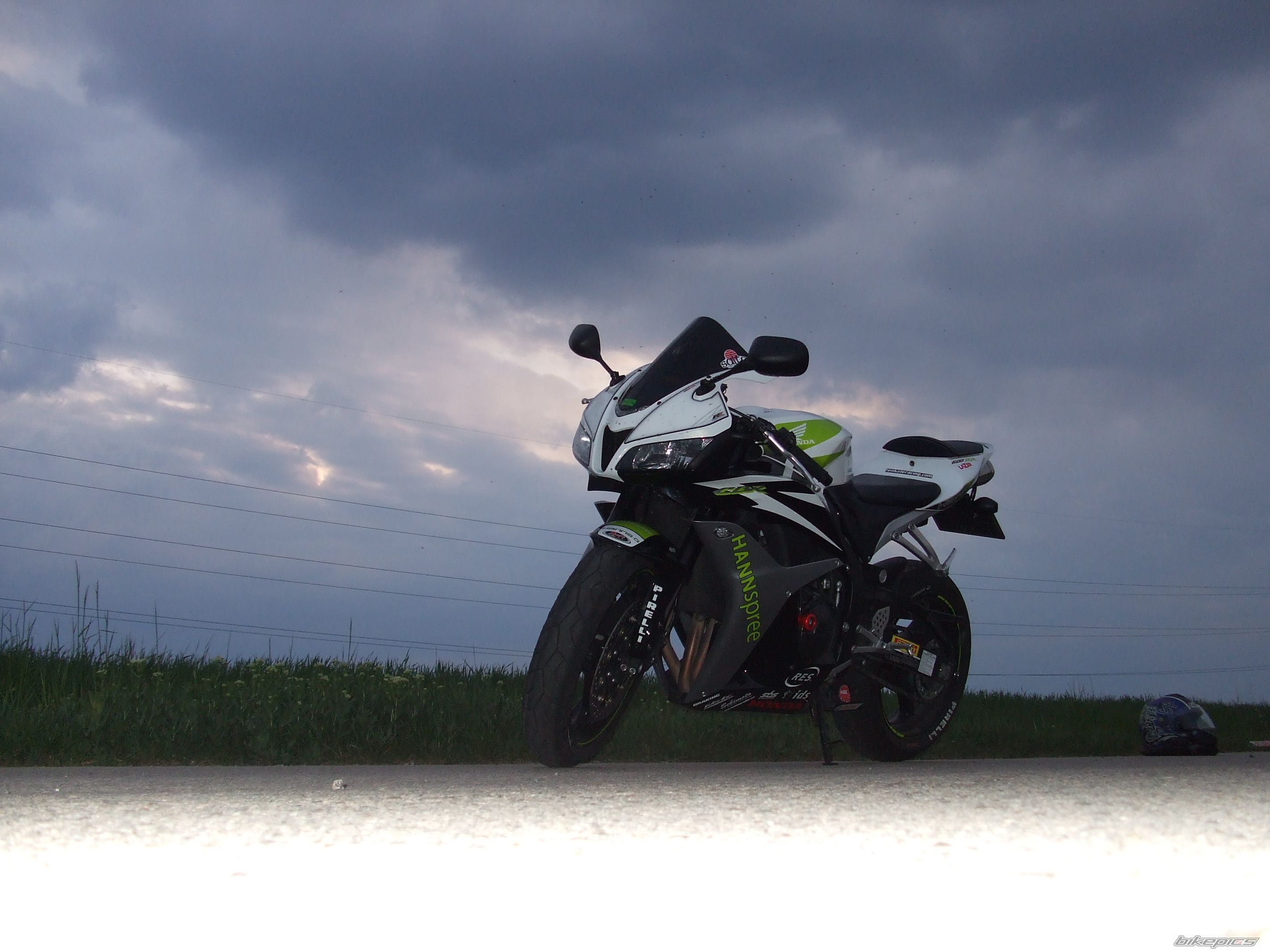 Bike Photo 1652745