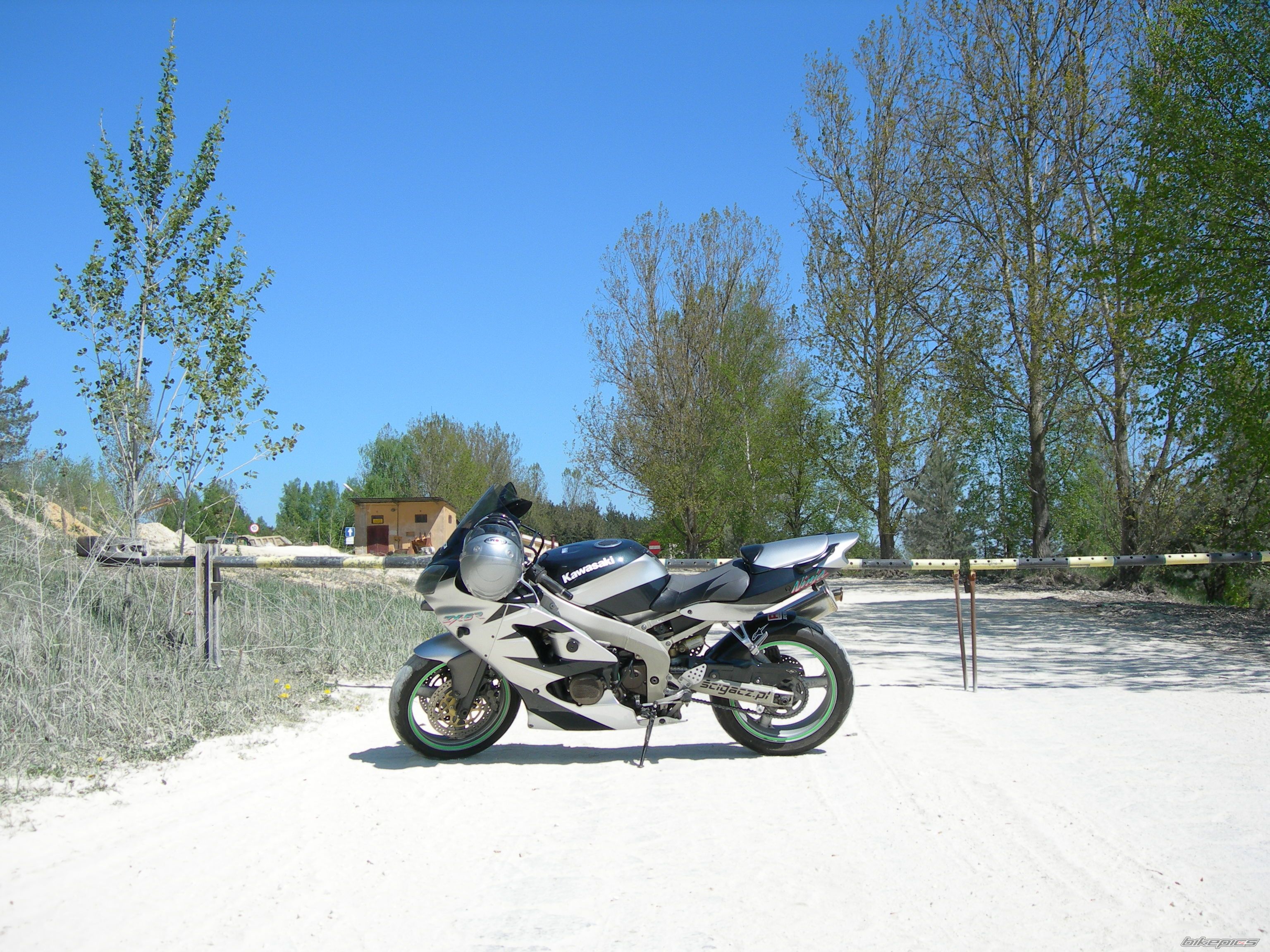 Bike Photo 1652868