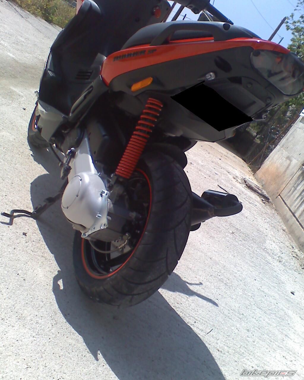 Photo 1652892