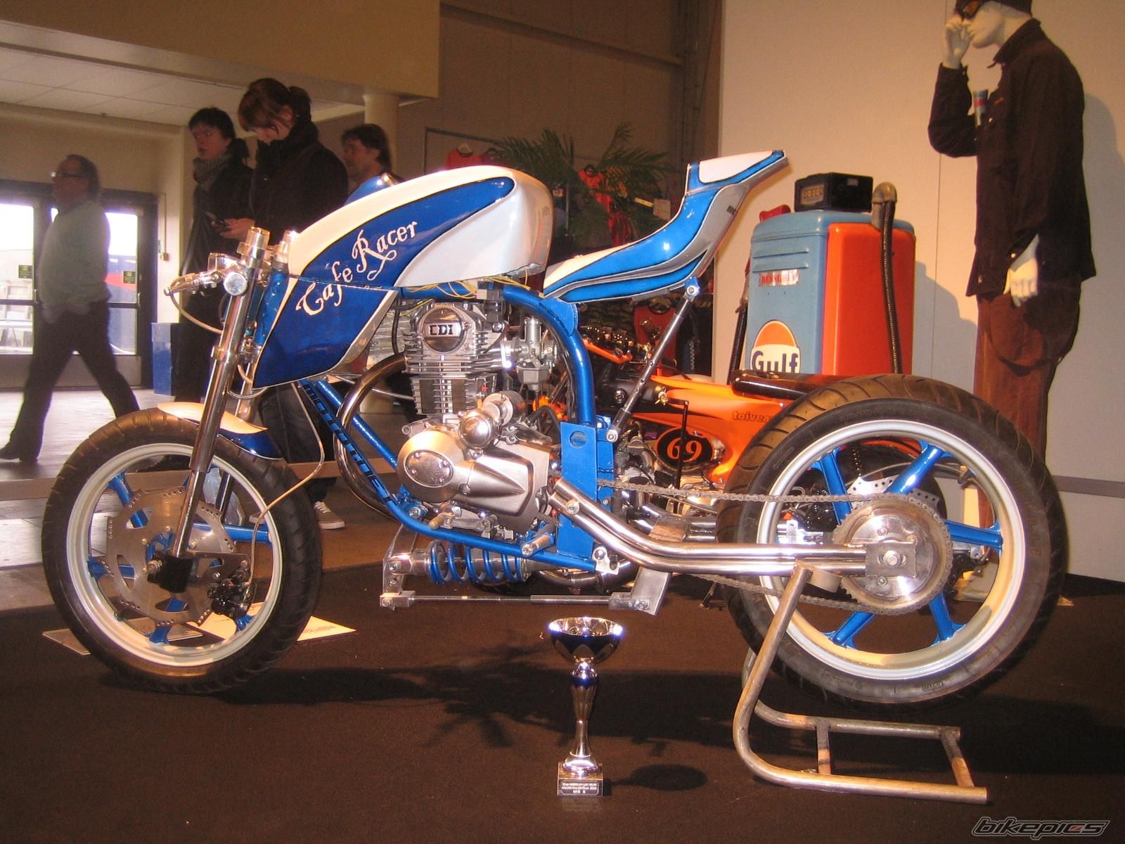 Bike Photo 1653195