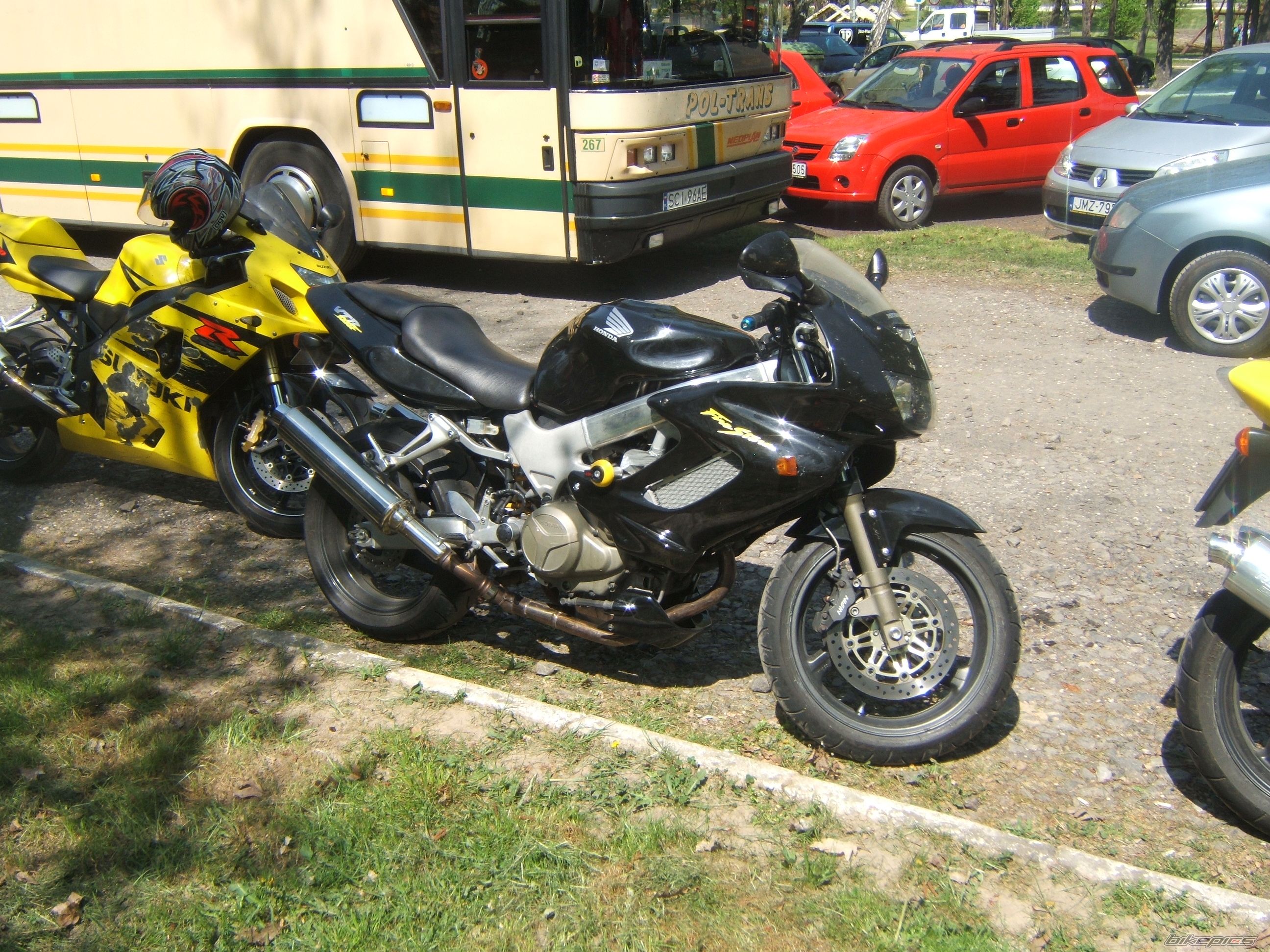 Photo 1653692