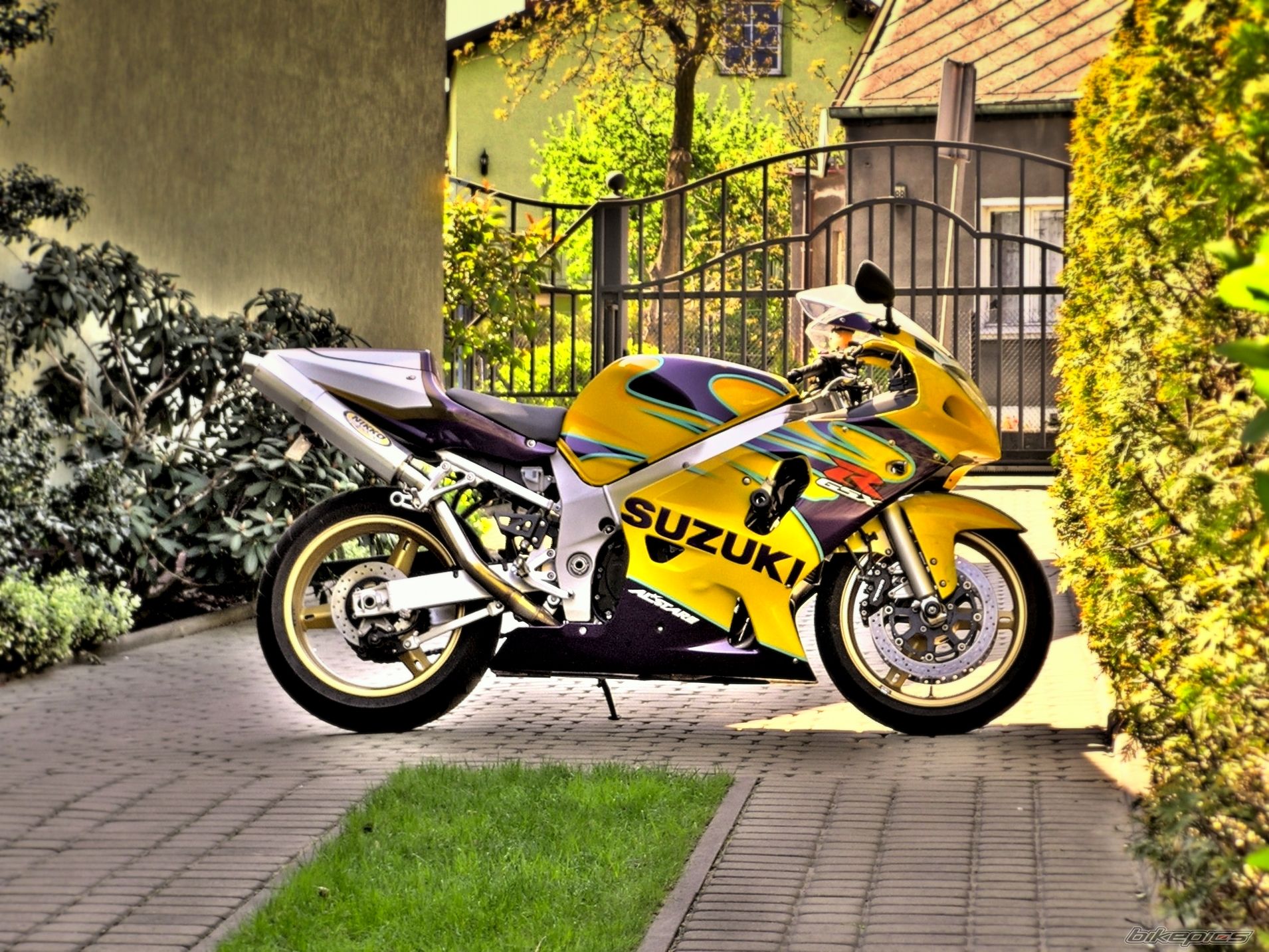 Bike Photo 1654106