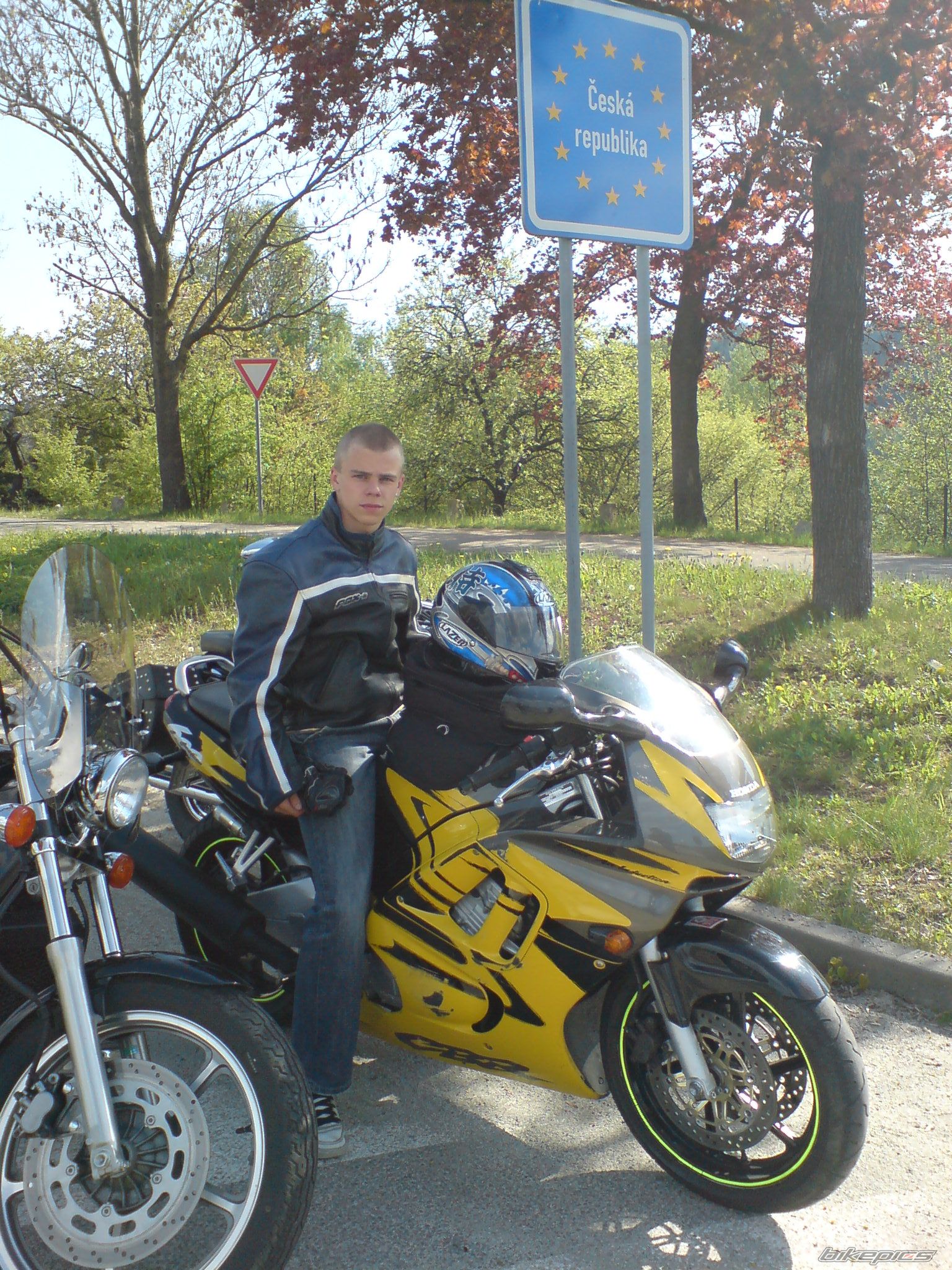 Bike Photo 1656543