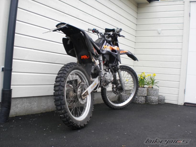 Photo 1656748