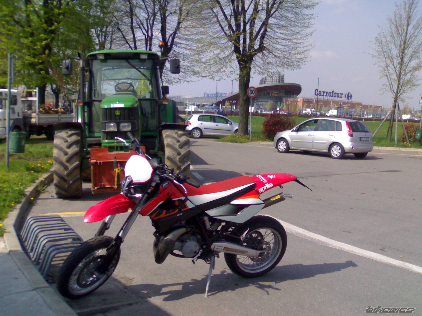 Bike Photo 1656857