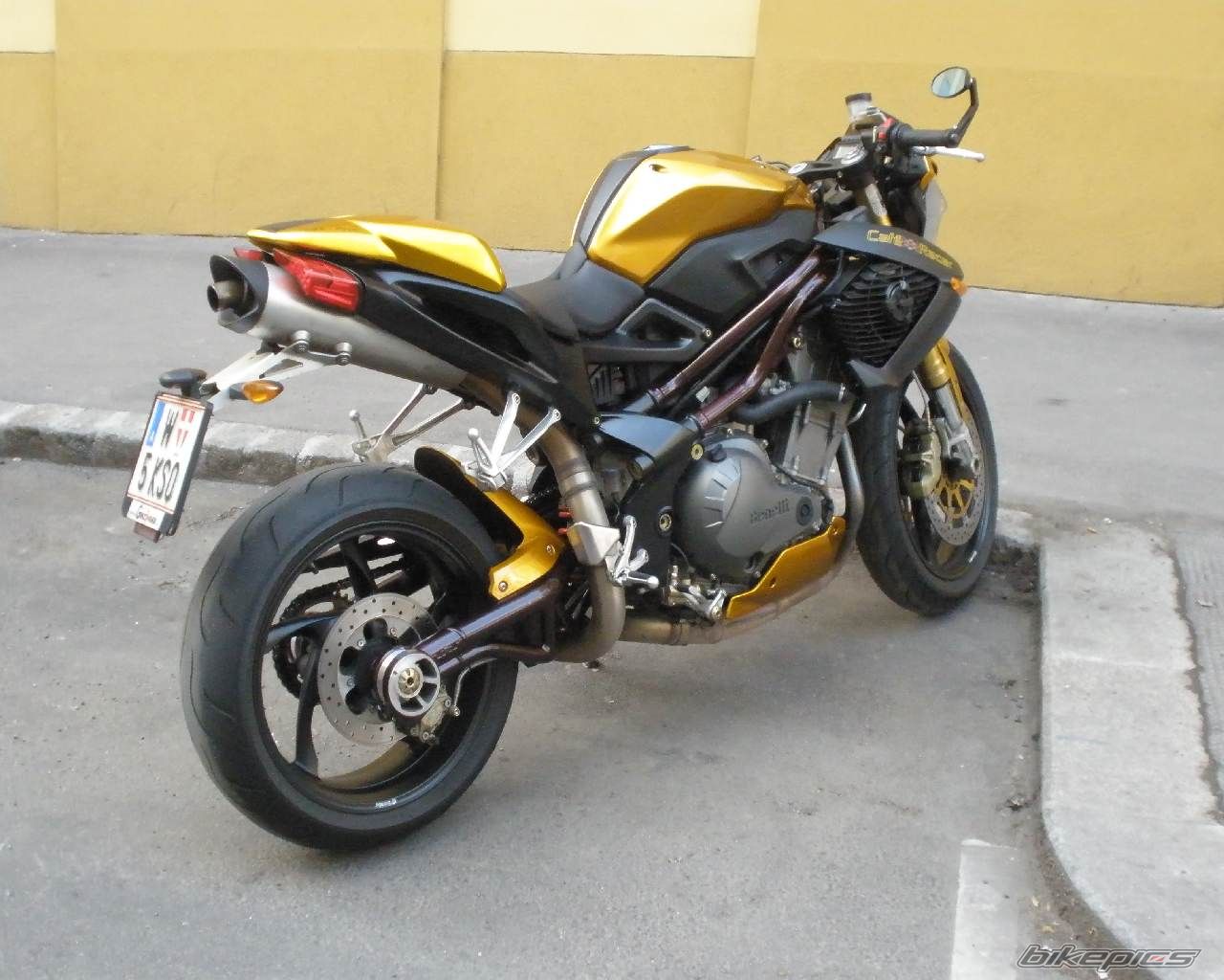 Photo 1656869