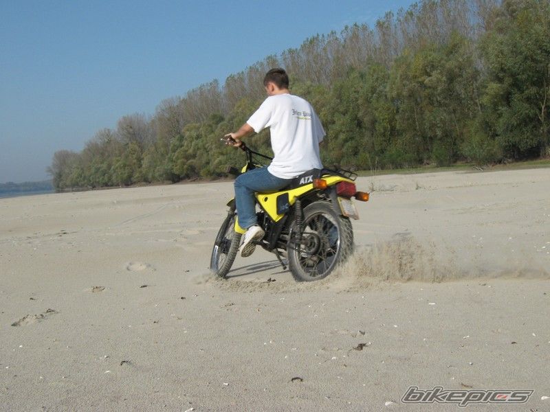 Photo 1657186