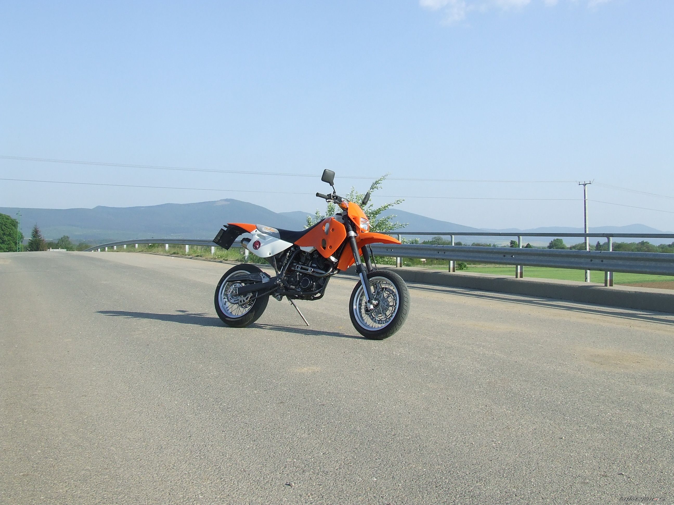 Photo 1657319
