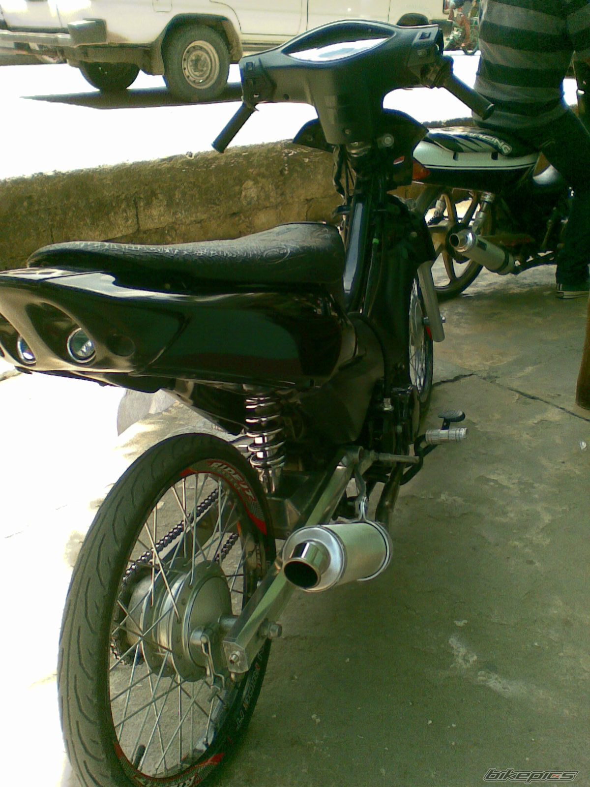Bike Photo 1657803