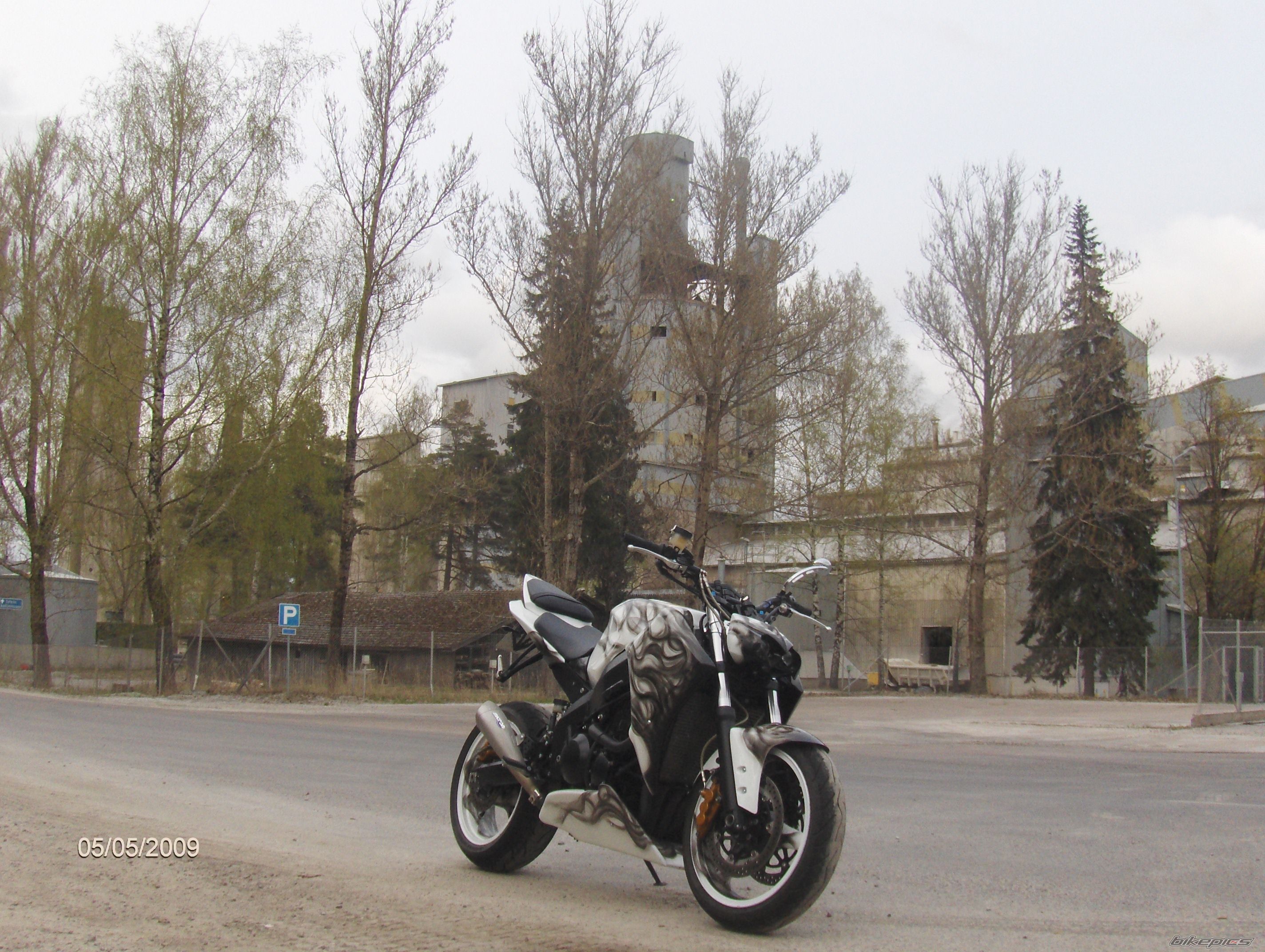 Bike Photo 1658185