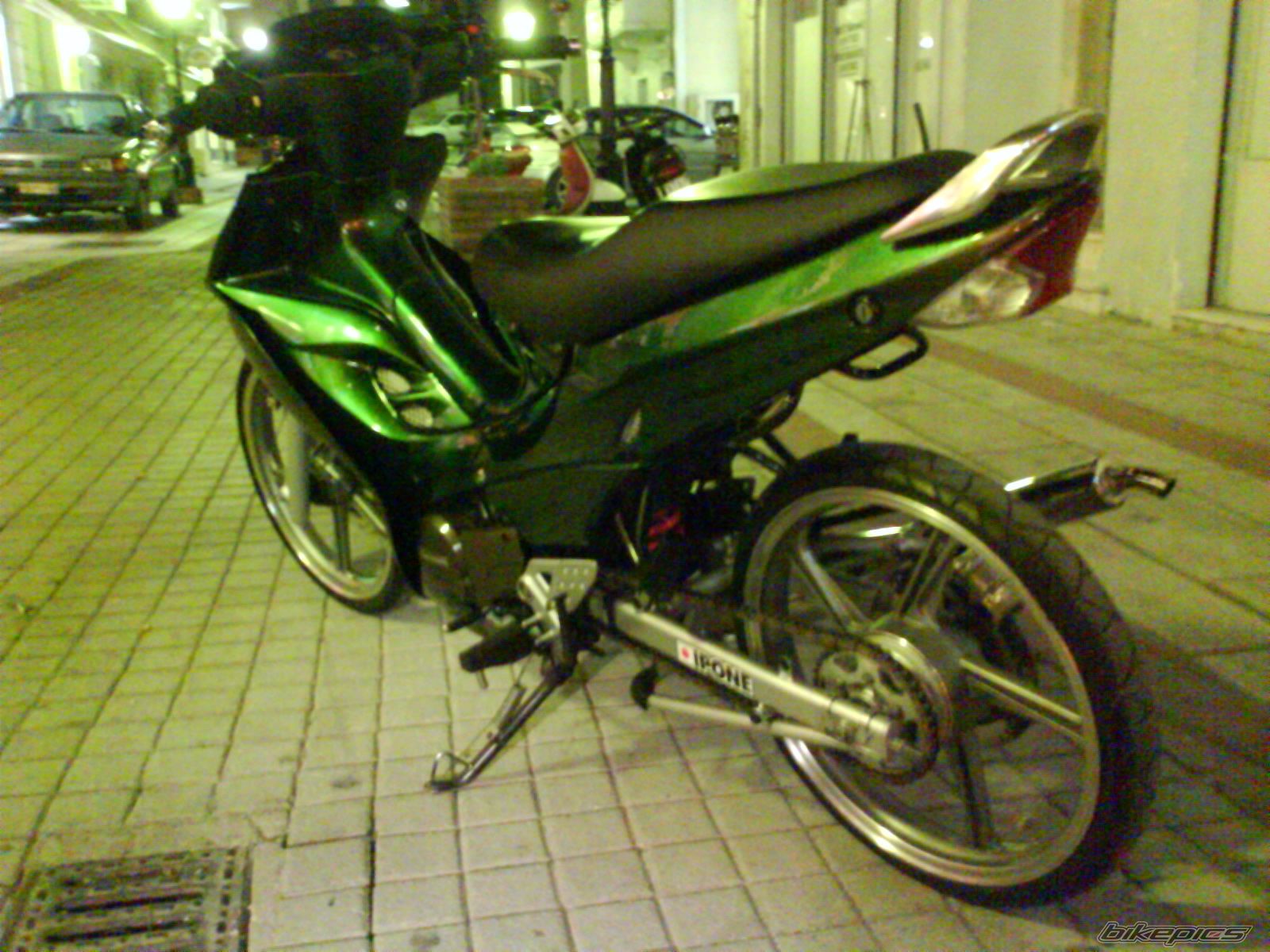 Photo 1658198