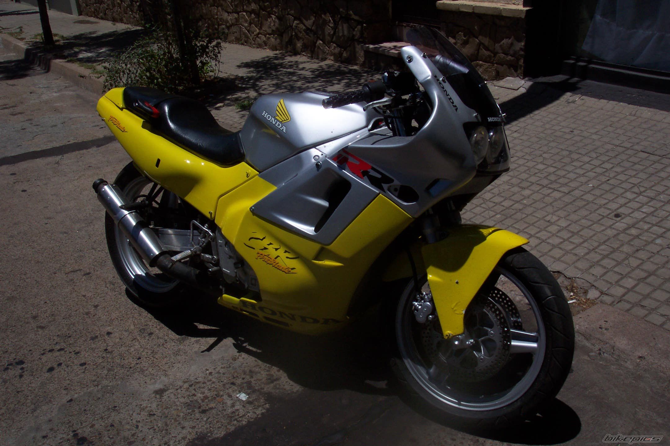 Bike Photo 1658390