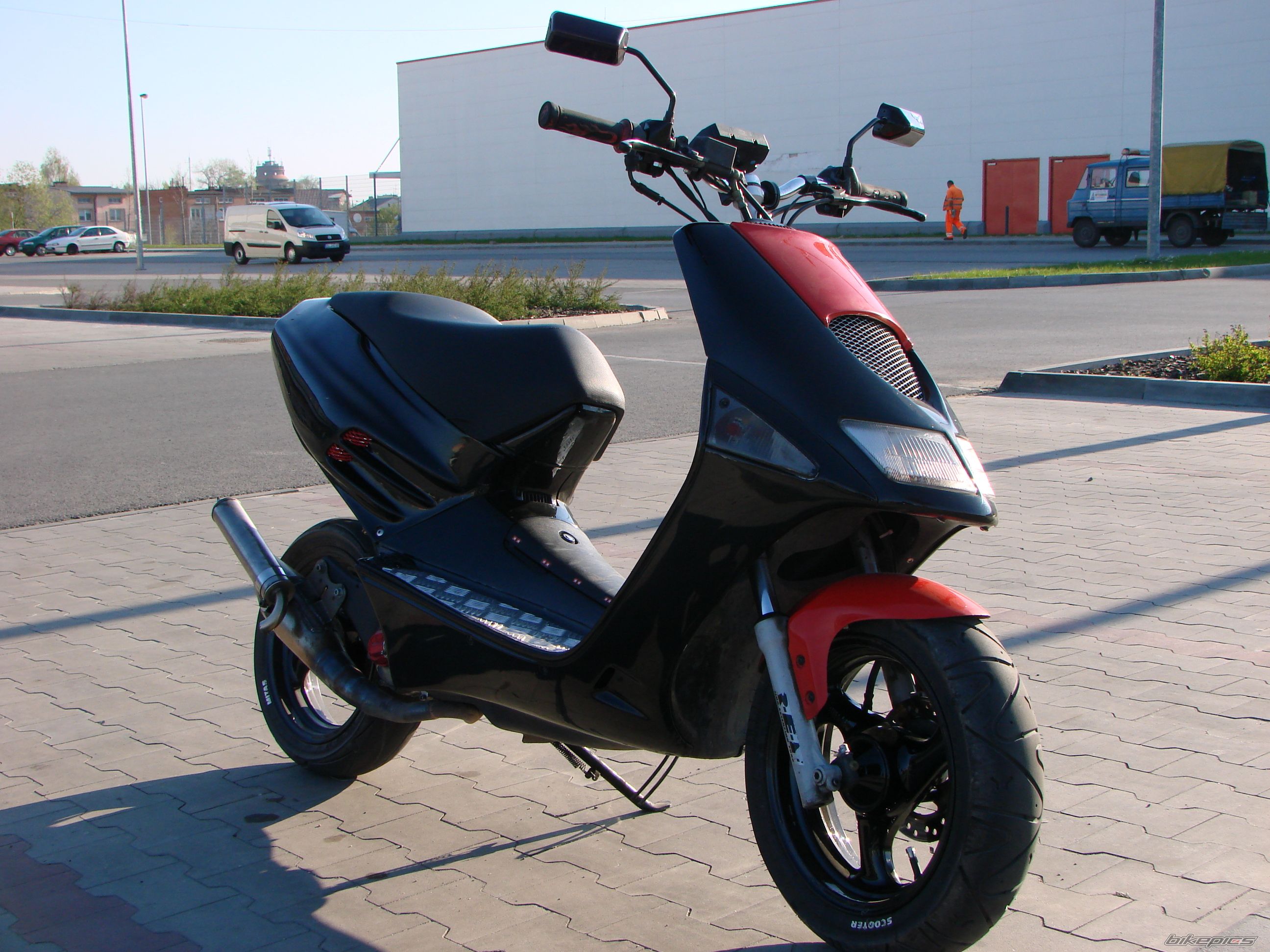 Bike Photo 1660316