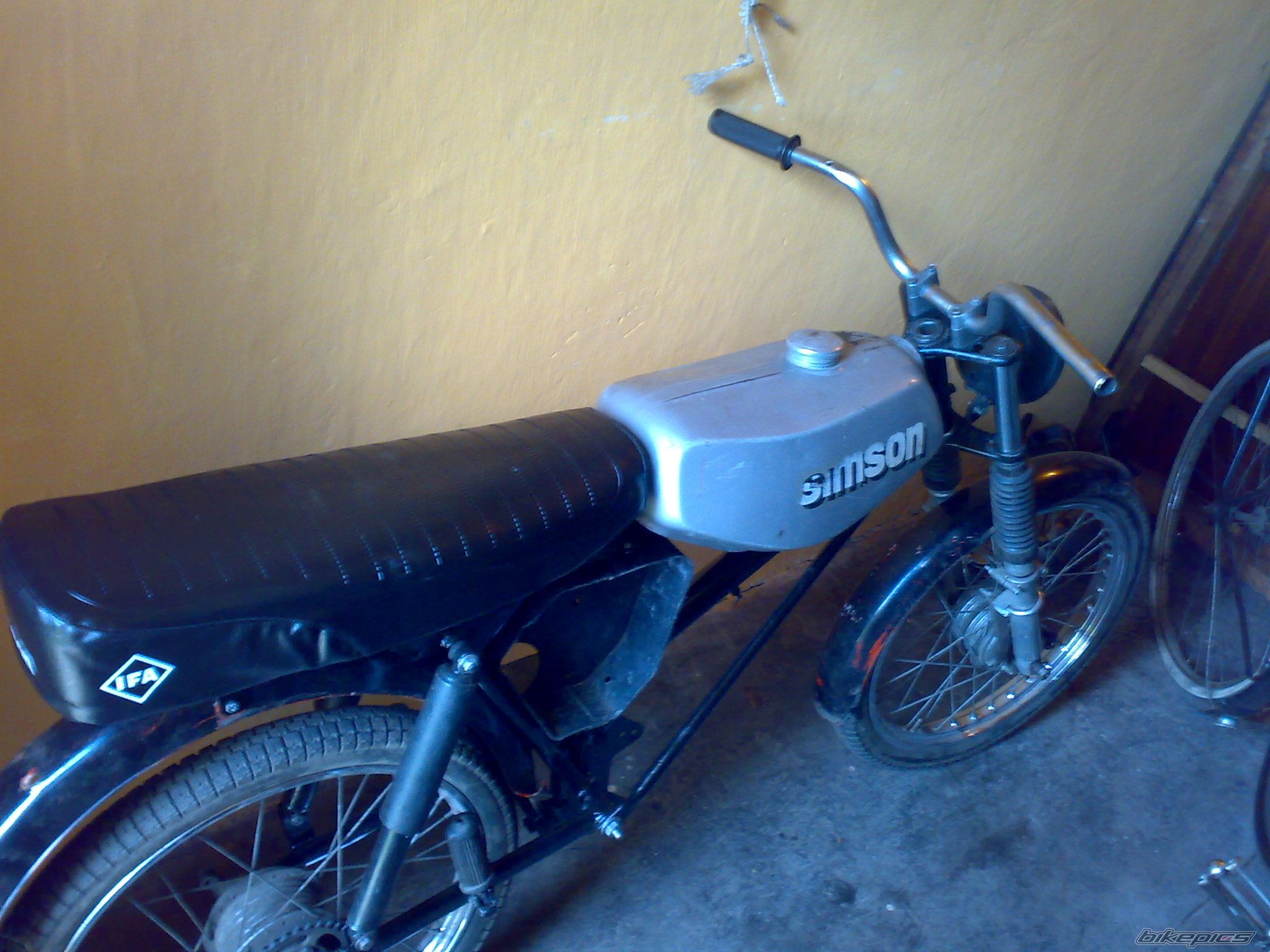 Photo 1660375