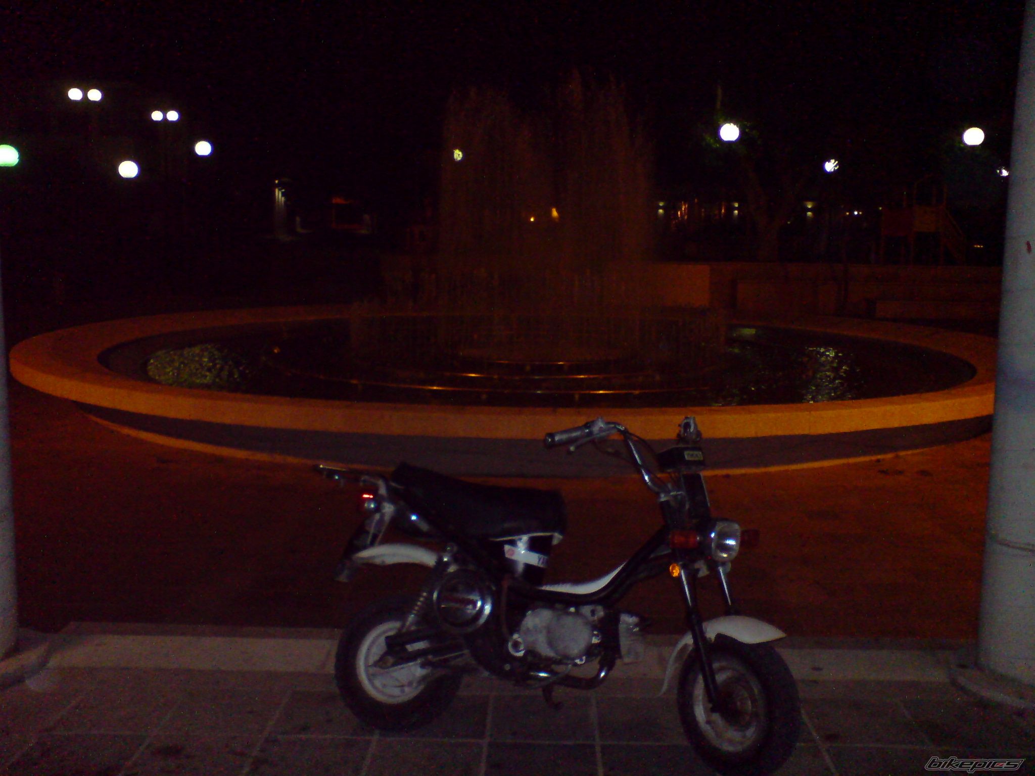 Photo 1660884