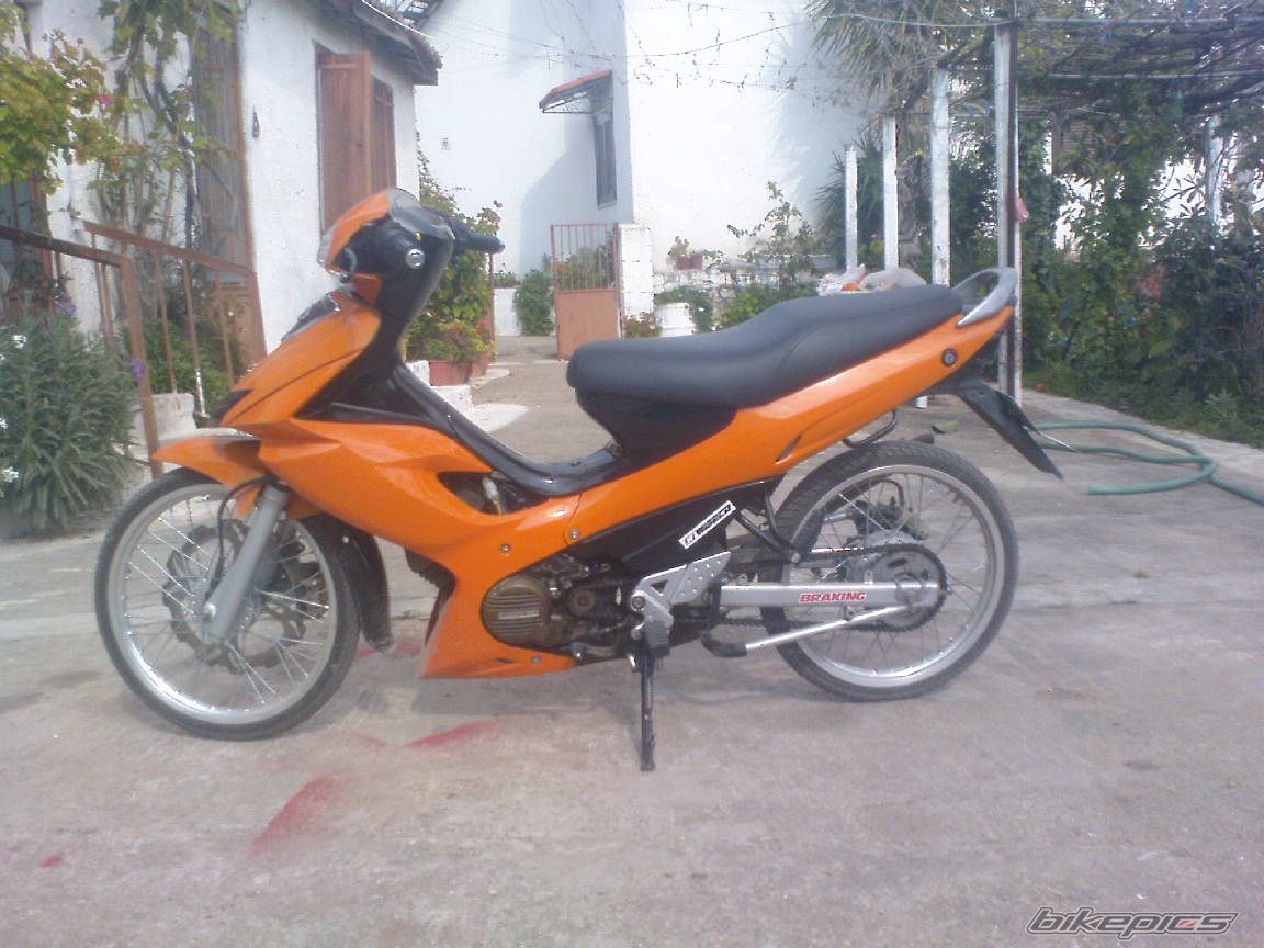 Photo 1660934