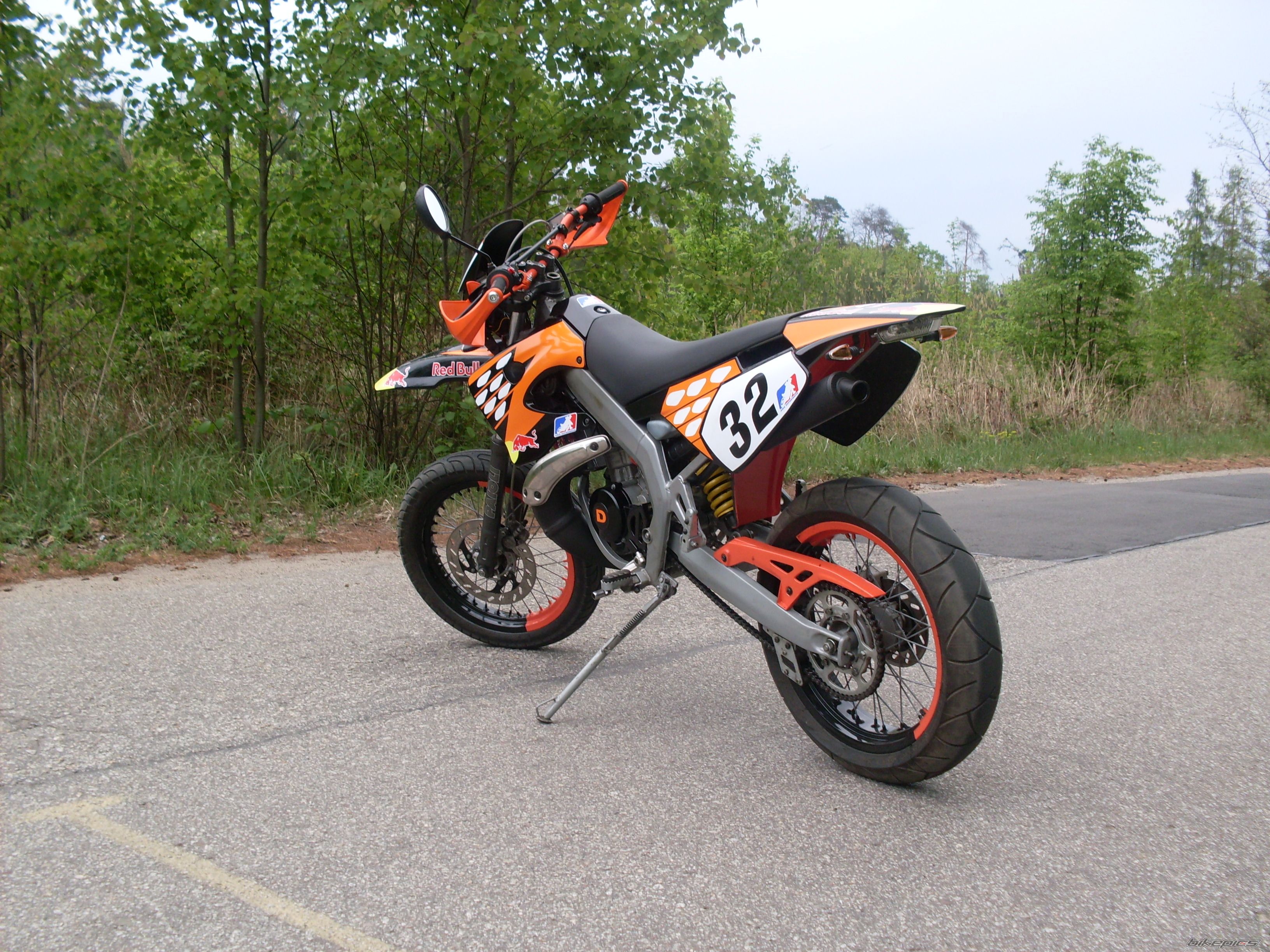 Bike Photo 1661116