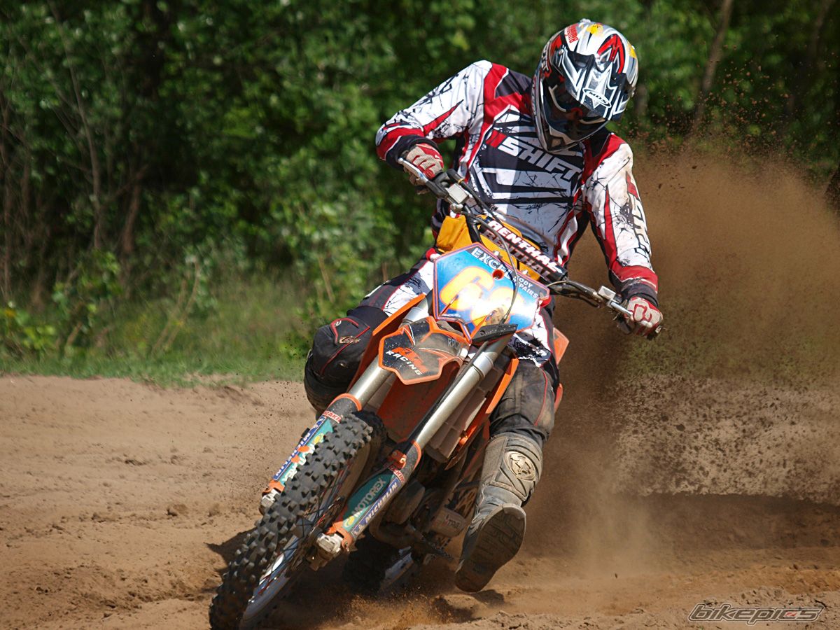 Bike Photo 1661731