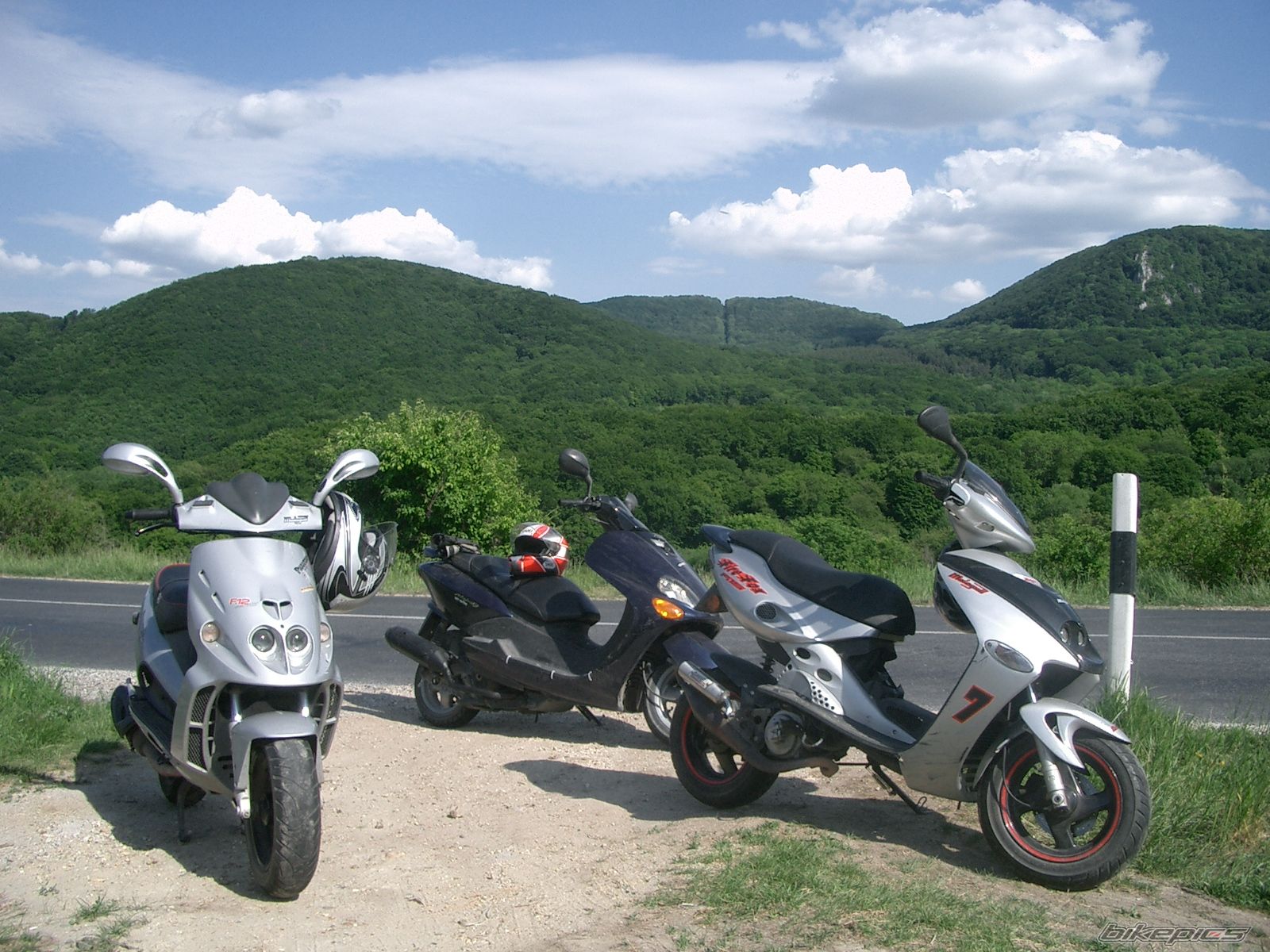 Bike Photo 1661809