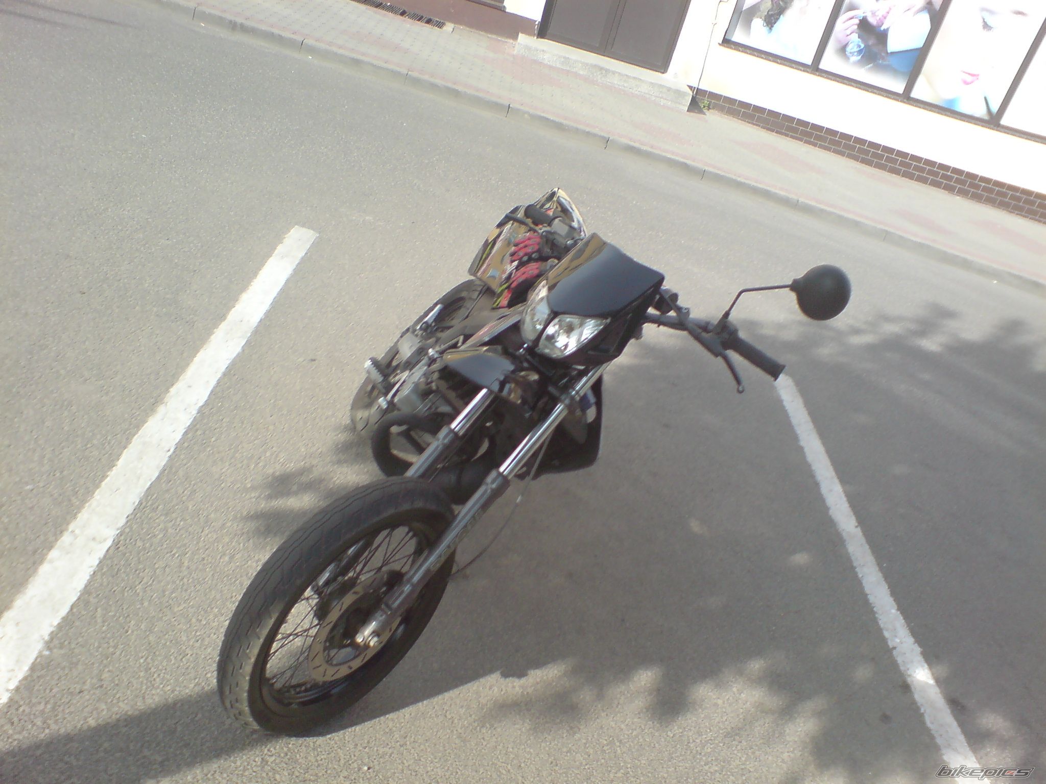 Photo 1661888