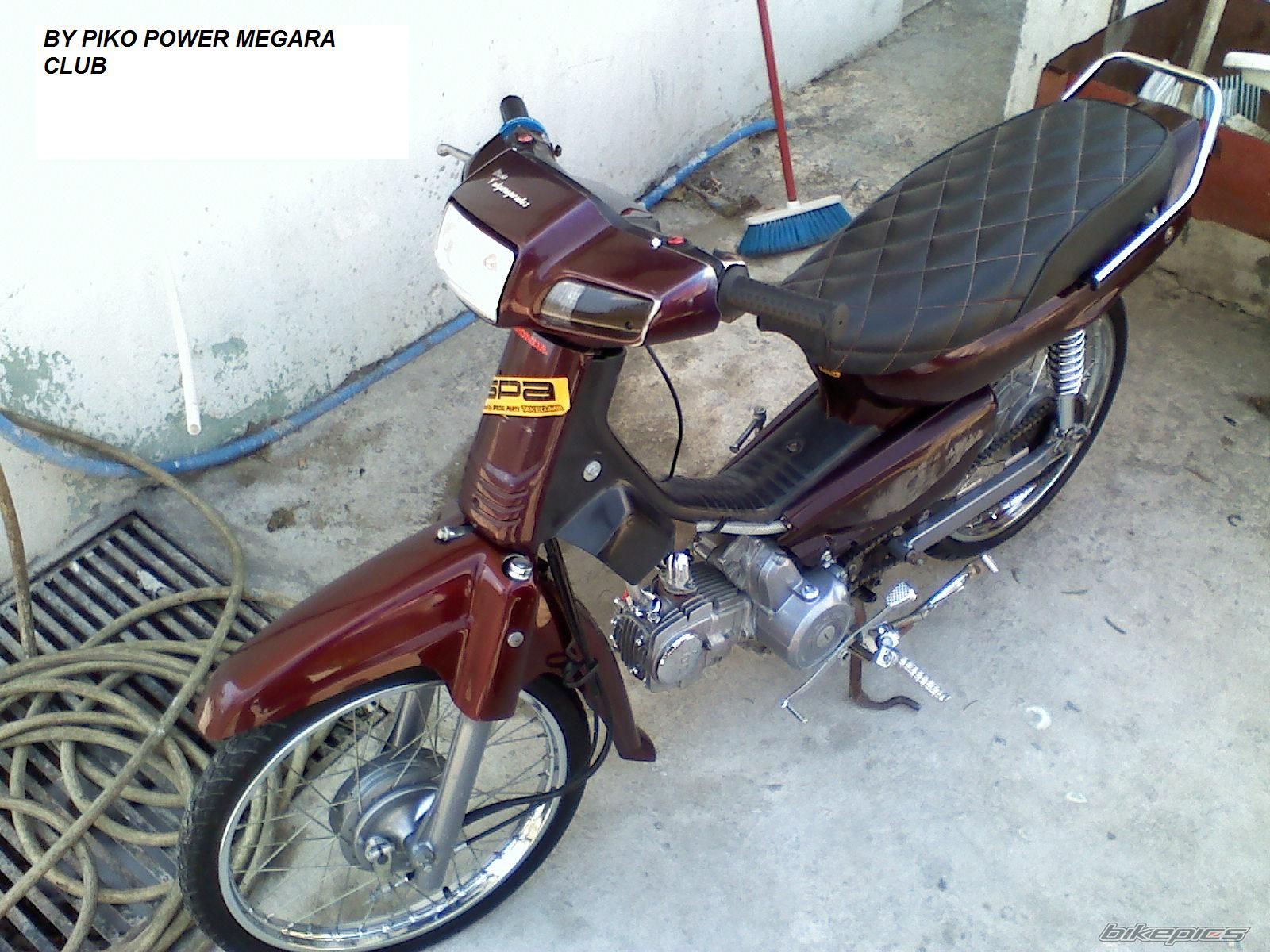 Photo 1661918