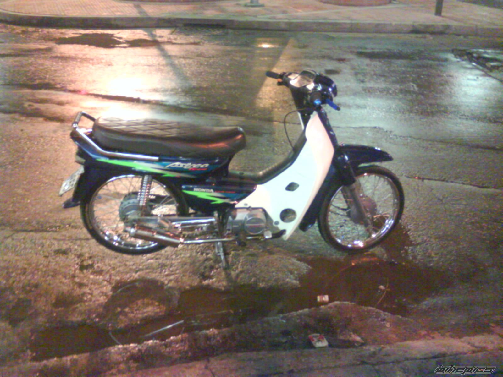 Photo 1662575