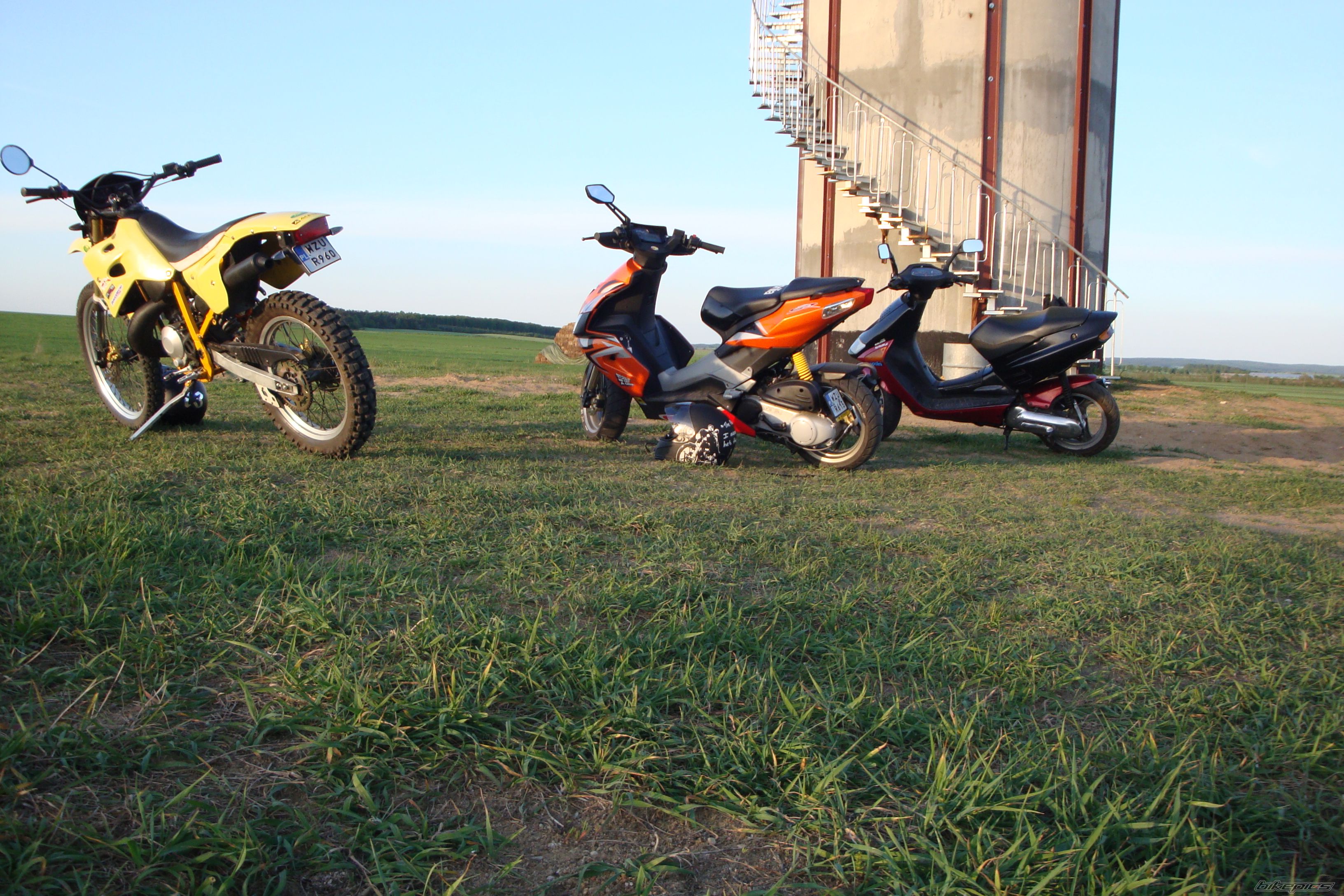 Bike Photo 1663061
