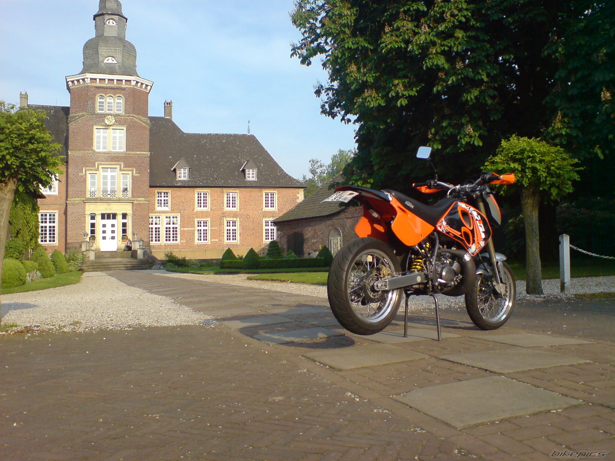 Photo 1663146