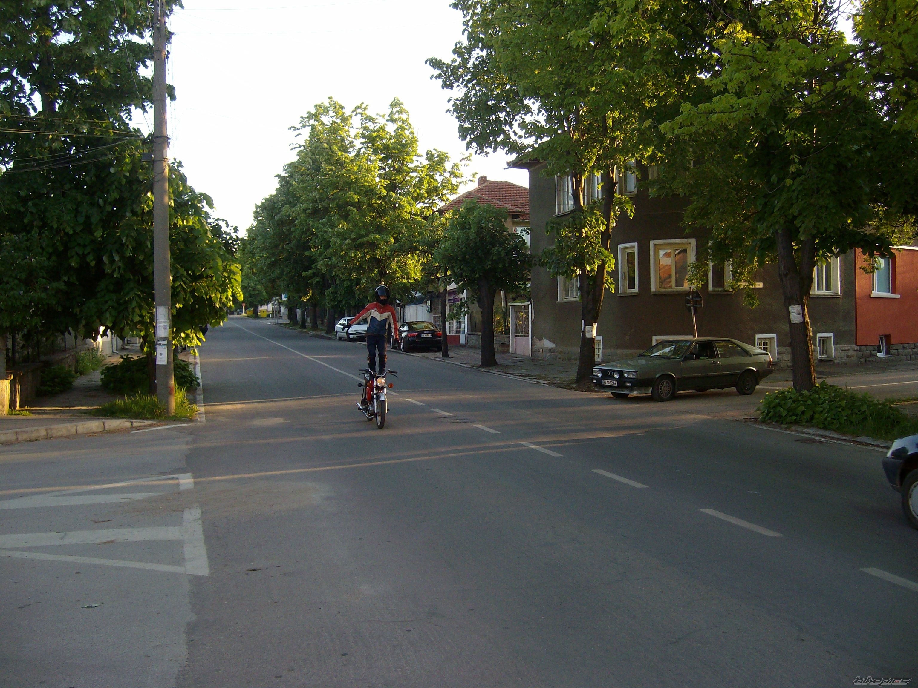 Photo 1663690