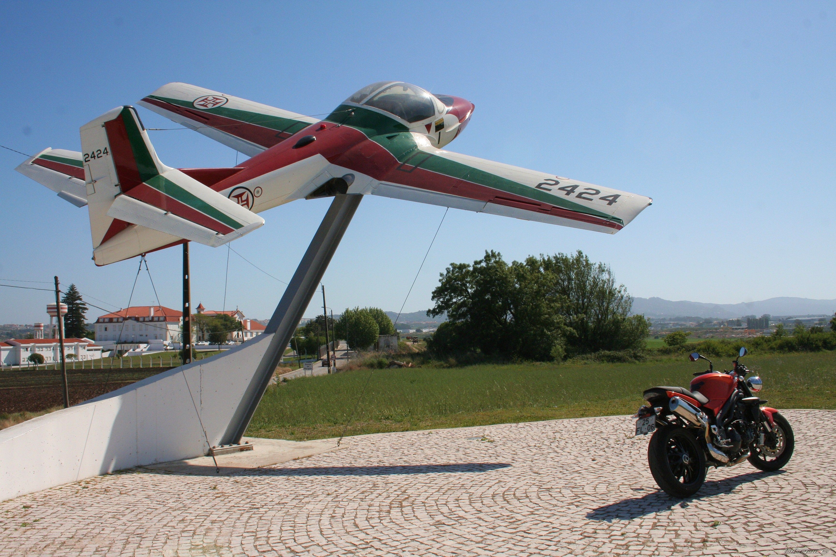 Bike Photo 1663939