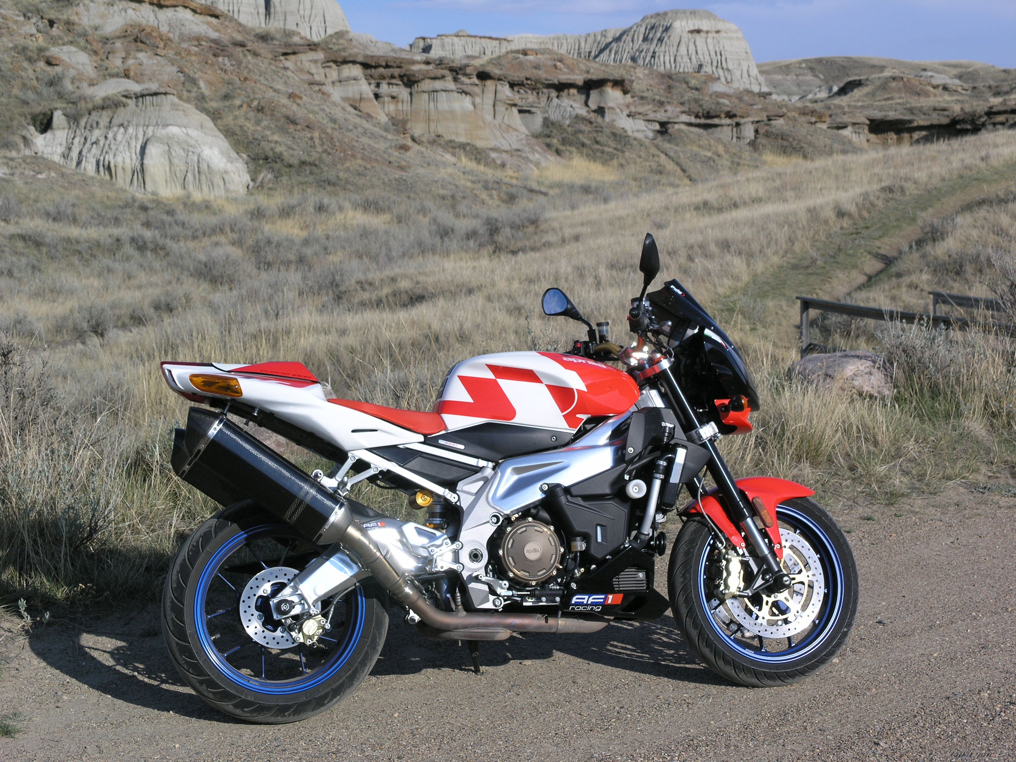 Bike Photo 1663952