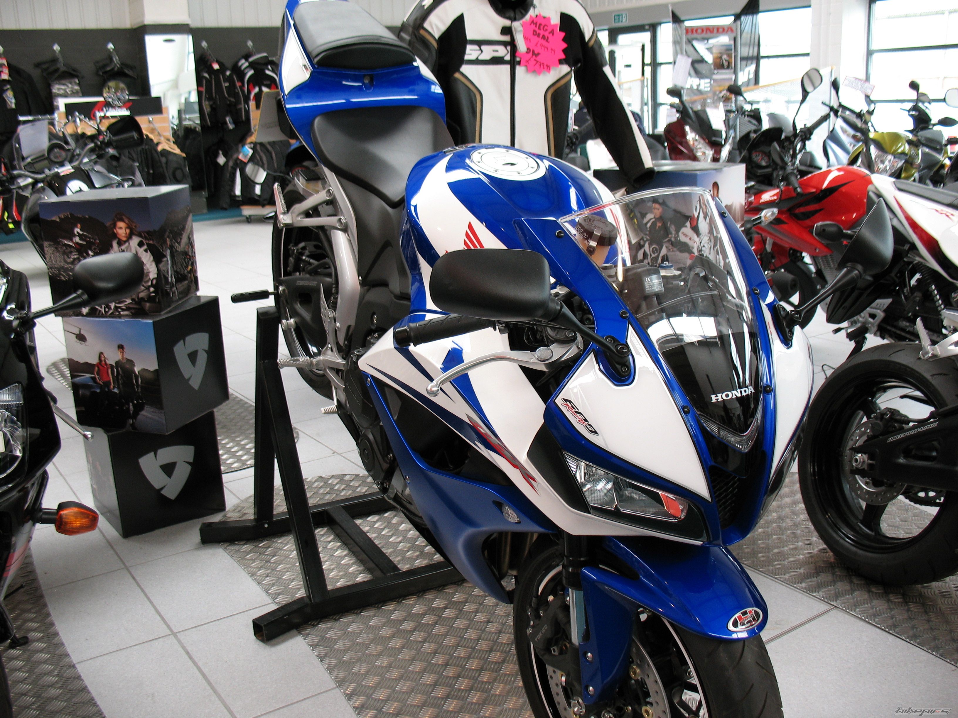 Bike Photo 1664299