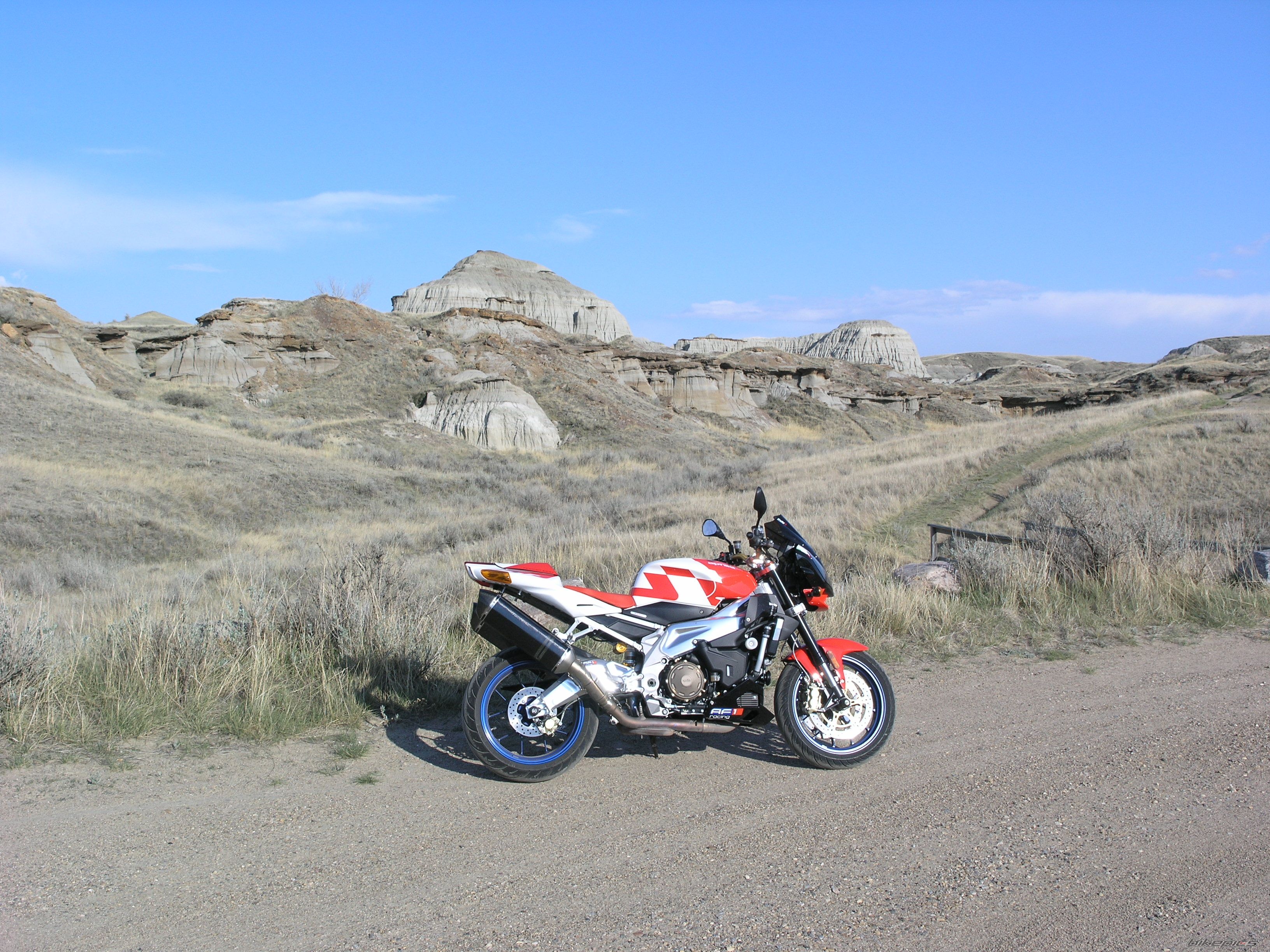Bike Photo 1665111