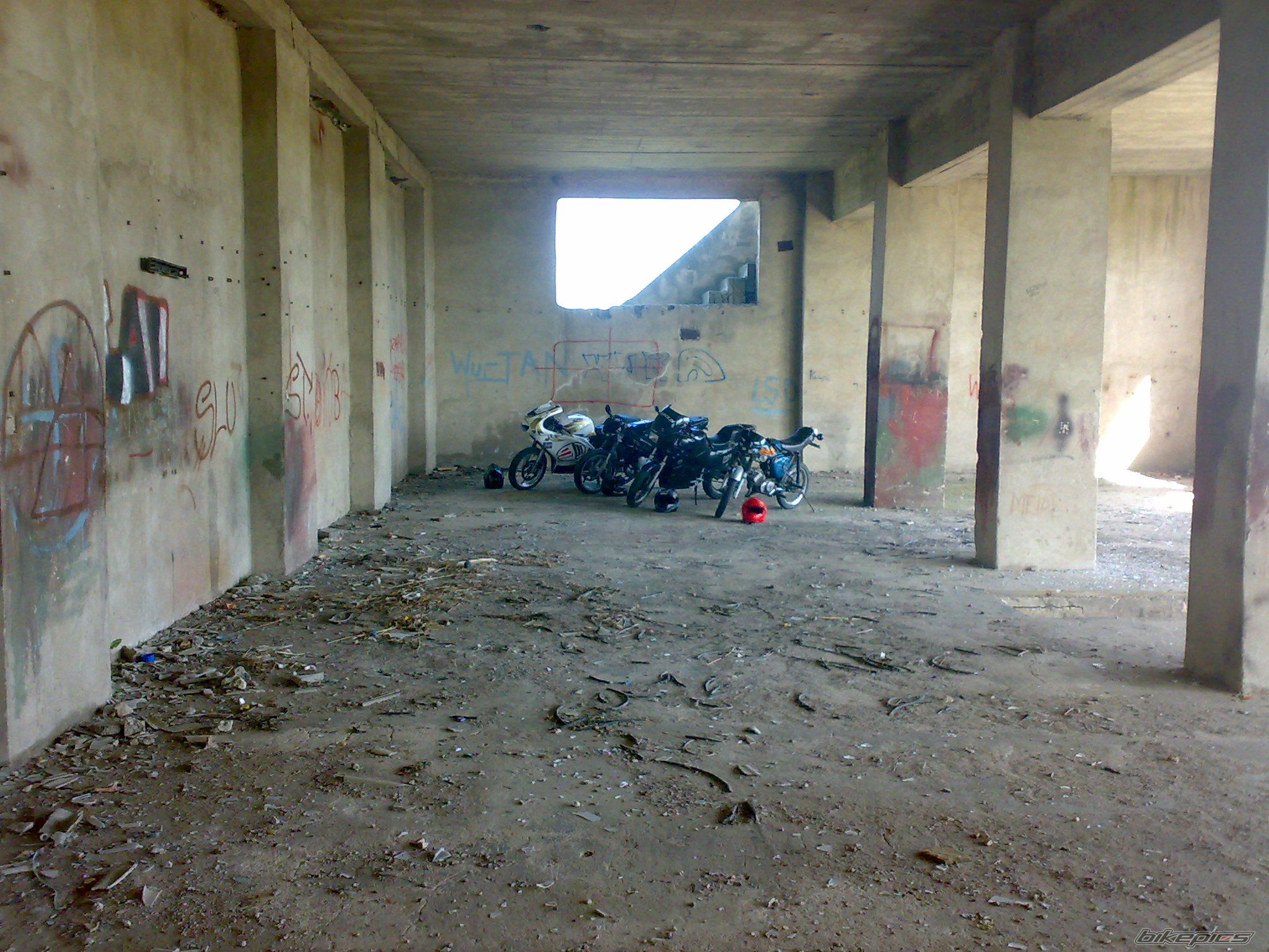 Photo 1665197