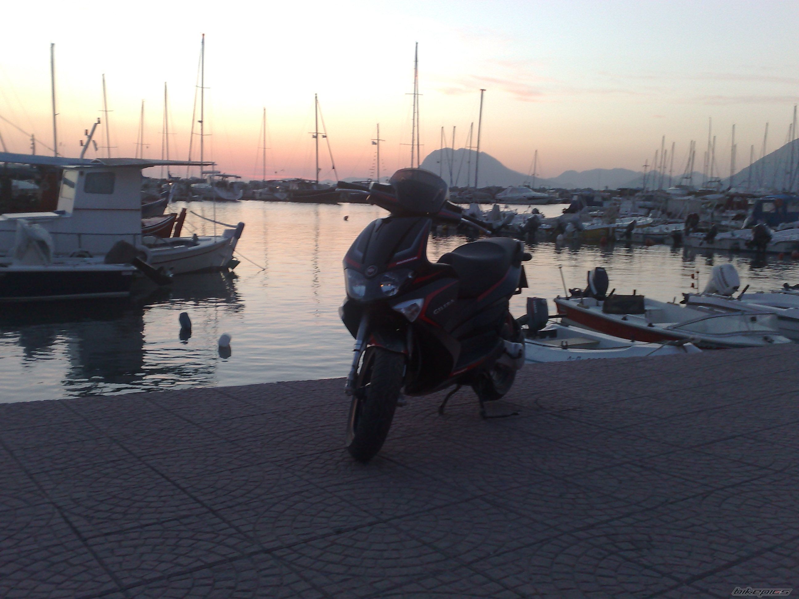 Bike Photo 1665453
