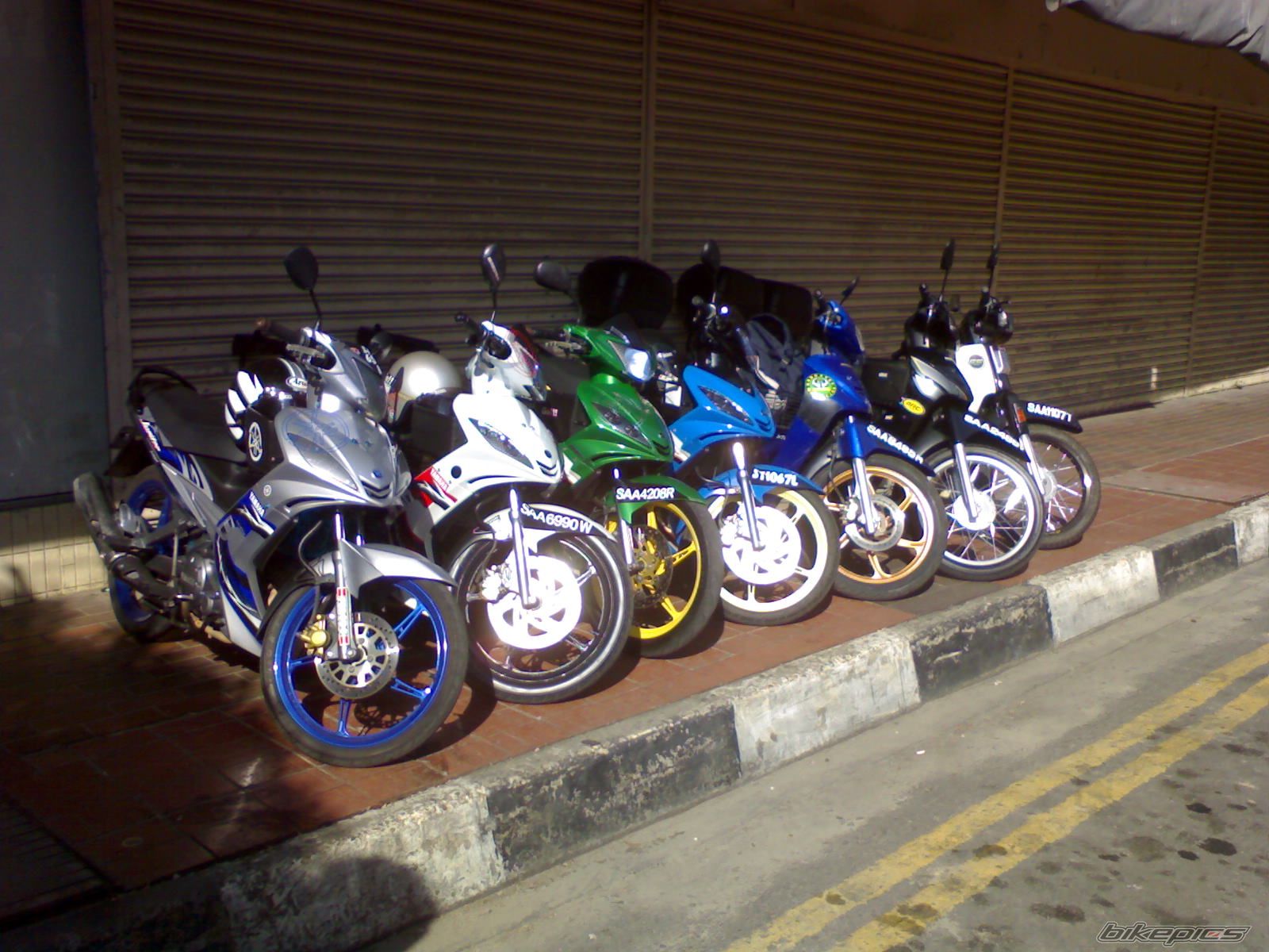 Photo 1665613