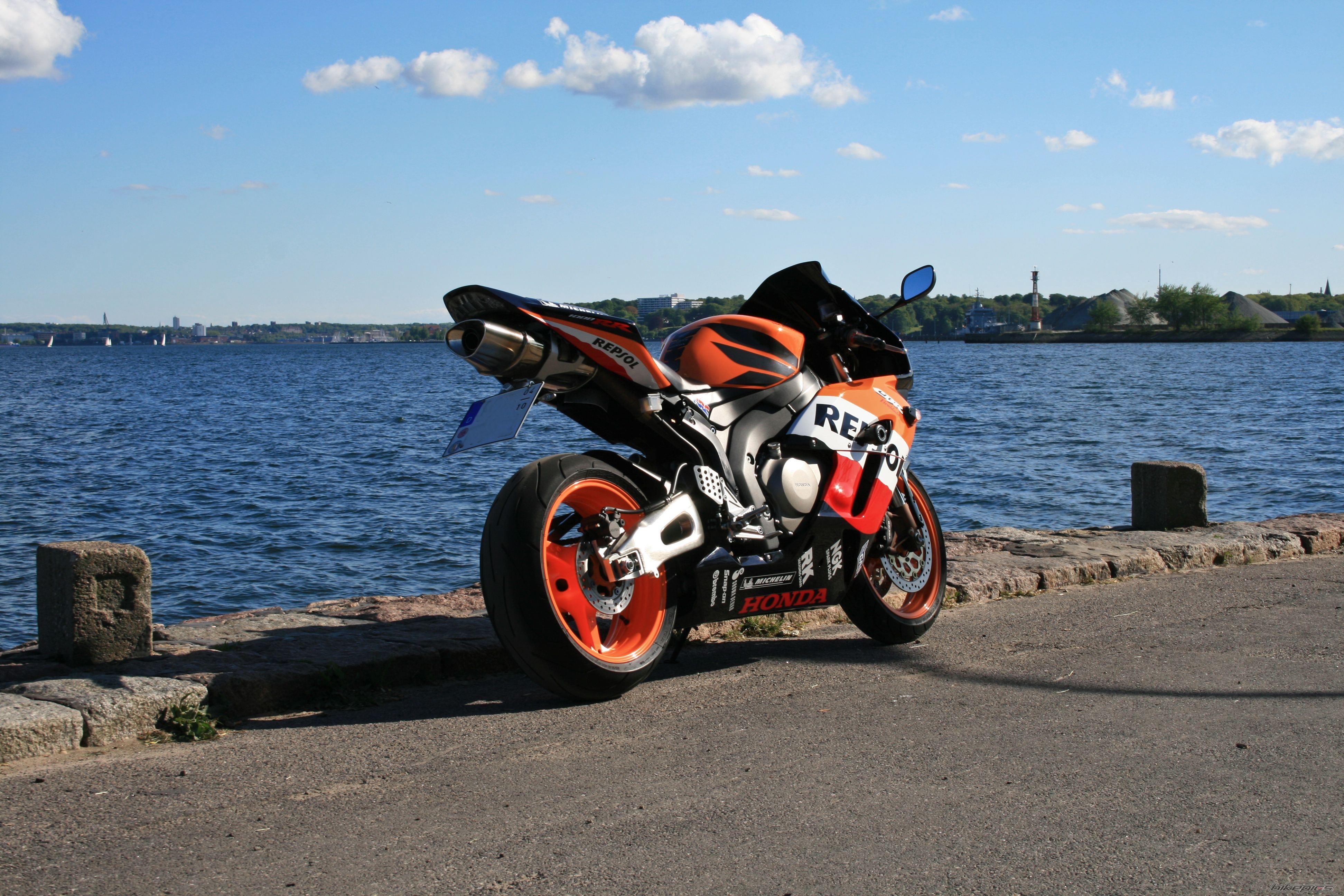 Bike Photo 1665623