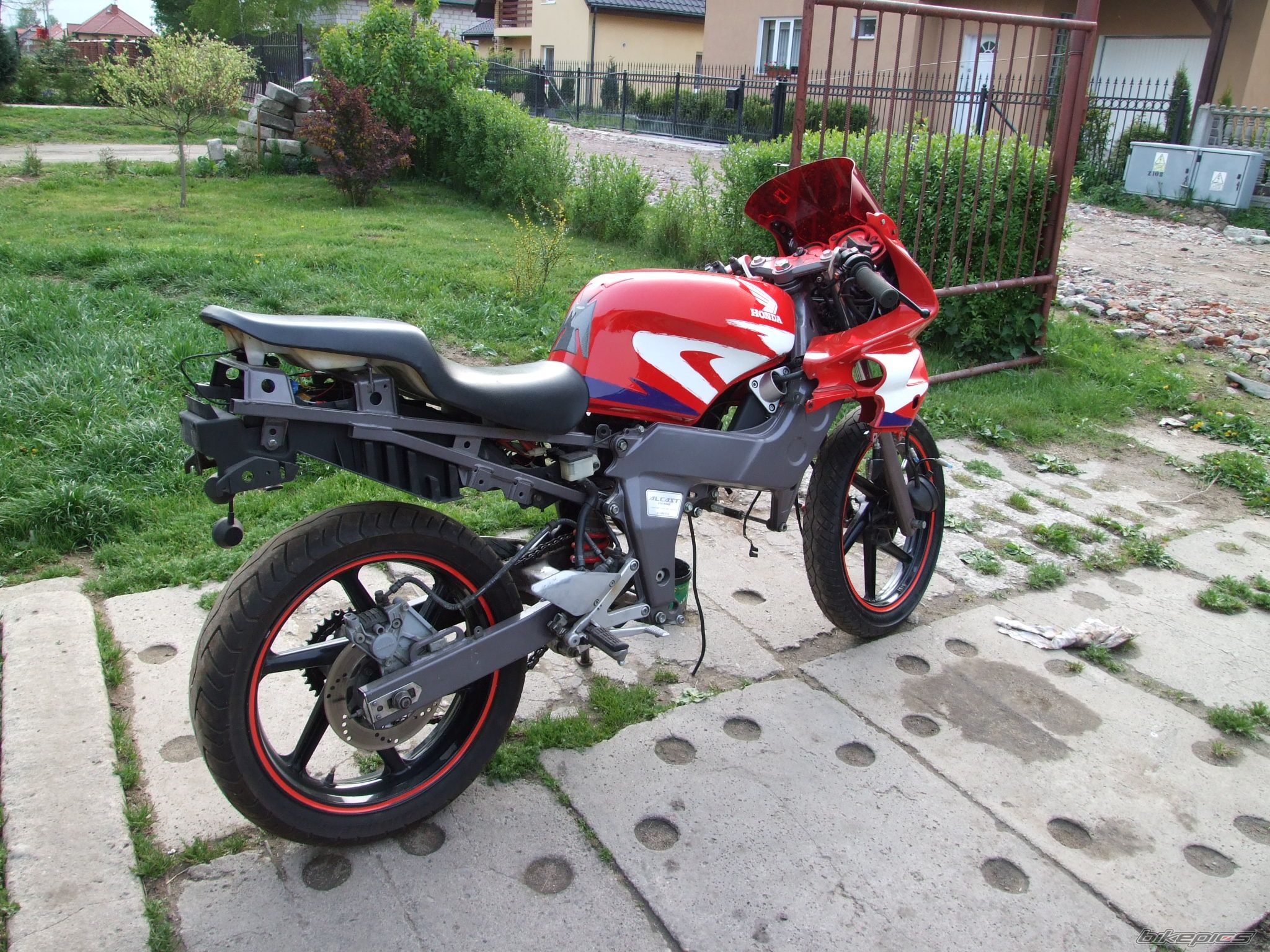 Bike Photo 1665866