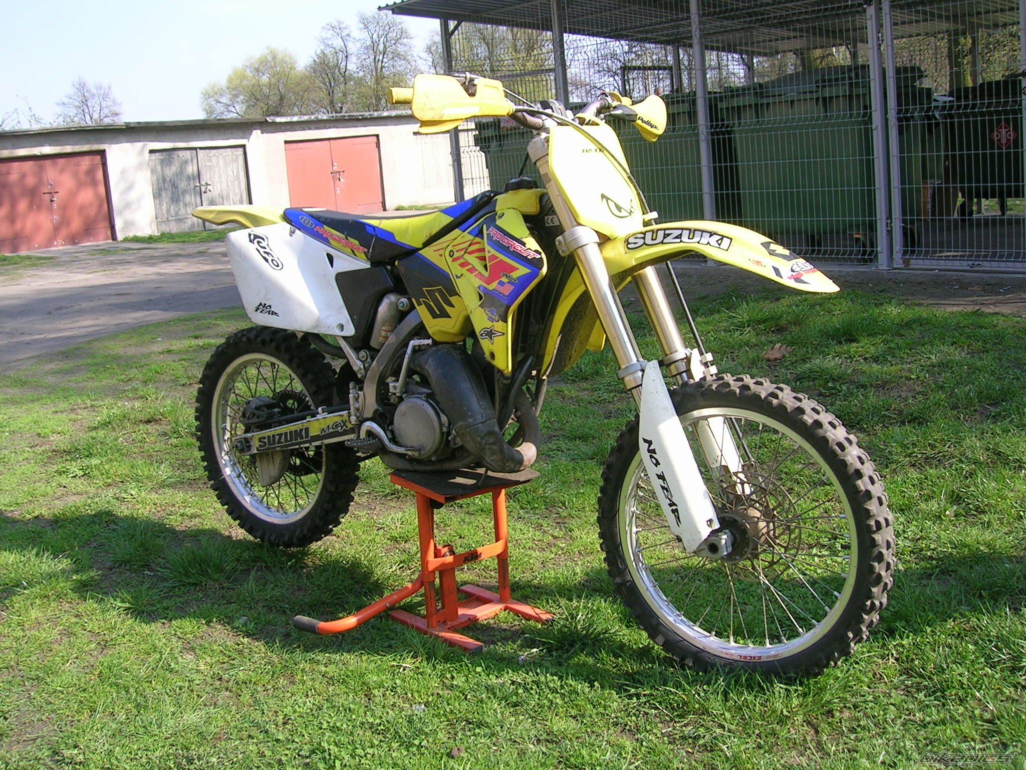Bike Photo 1665879