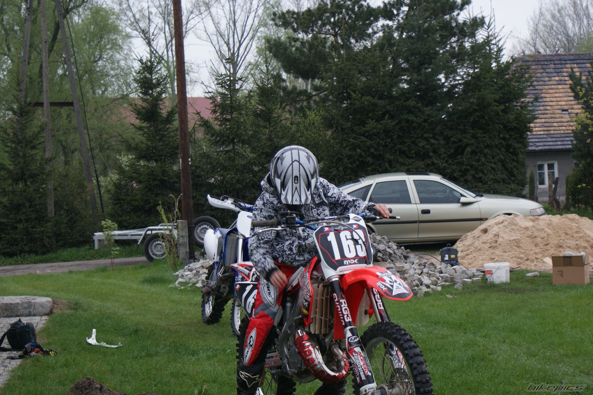 Photo 1666034