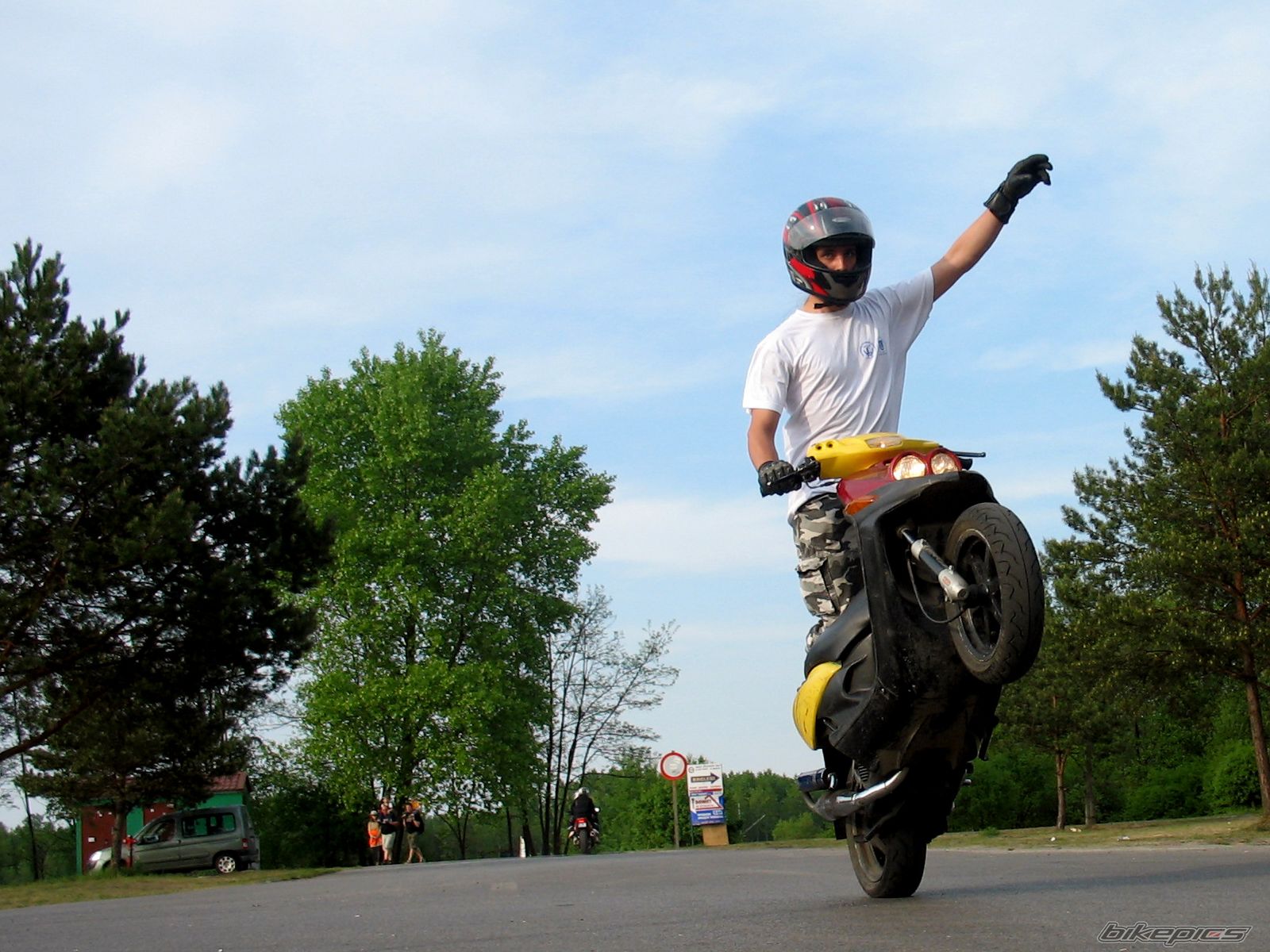 Bike Photo 1666082