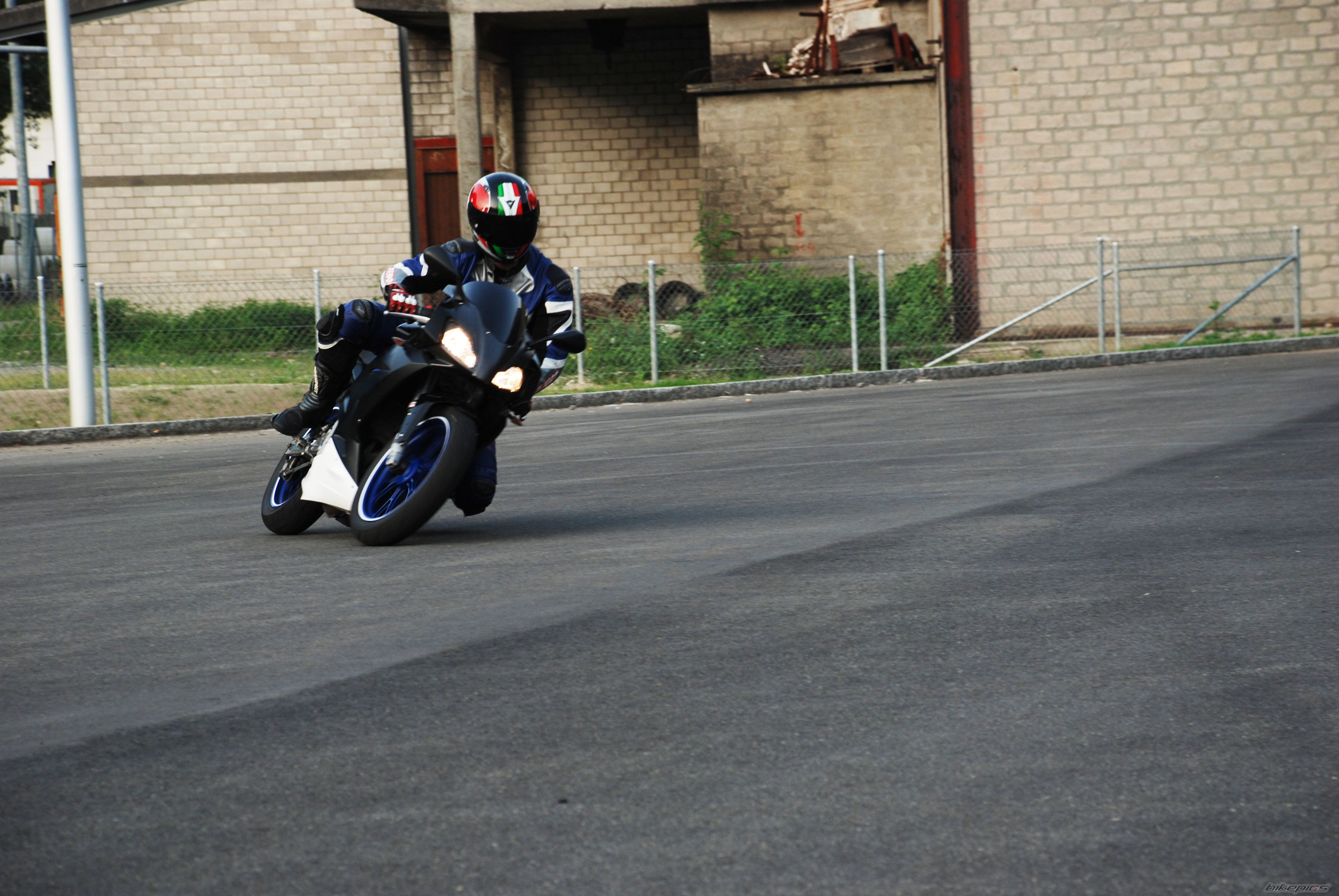 Bike Photo 1666364