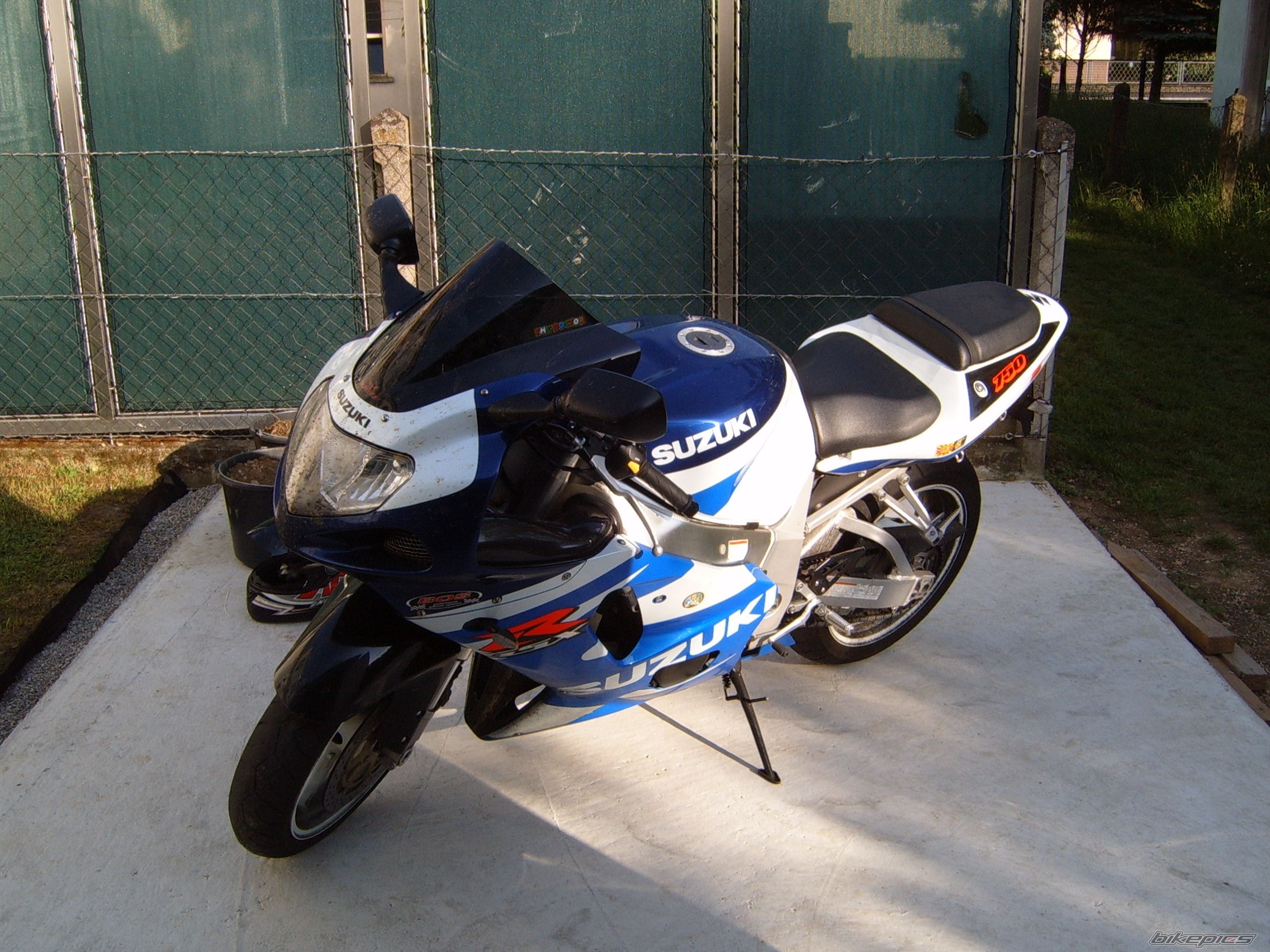 Photo 1666853