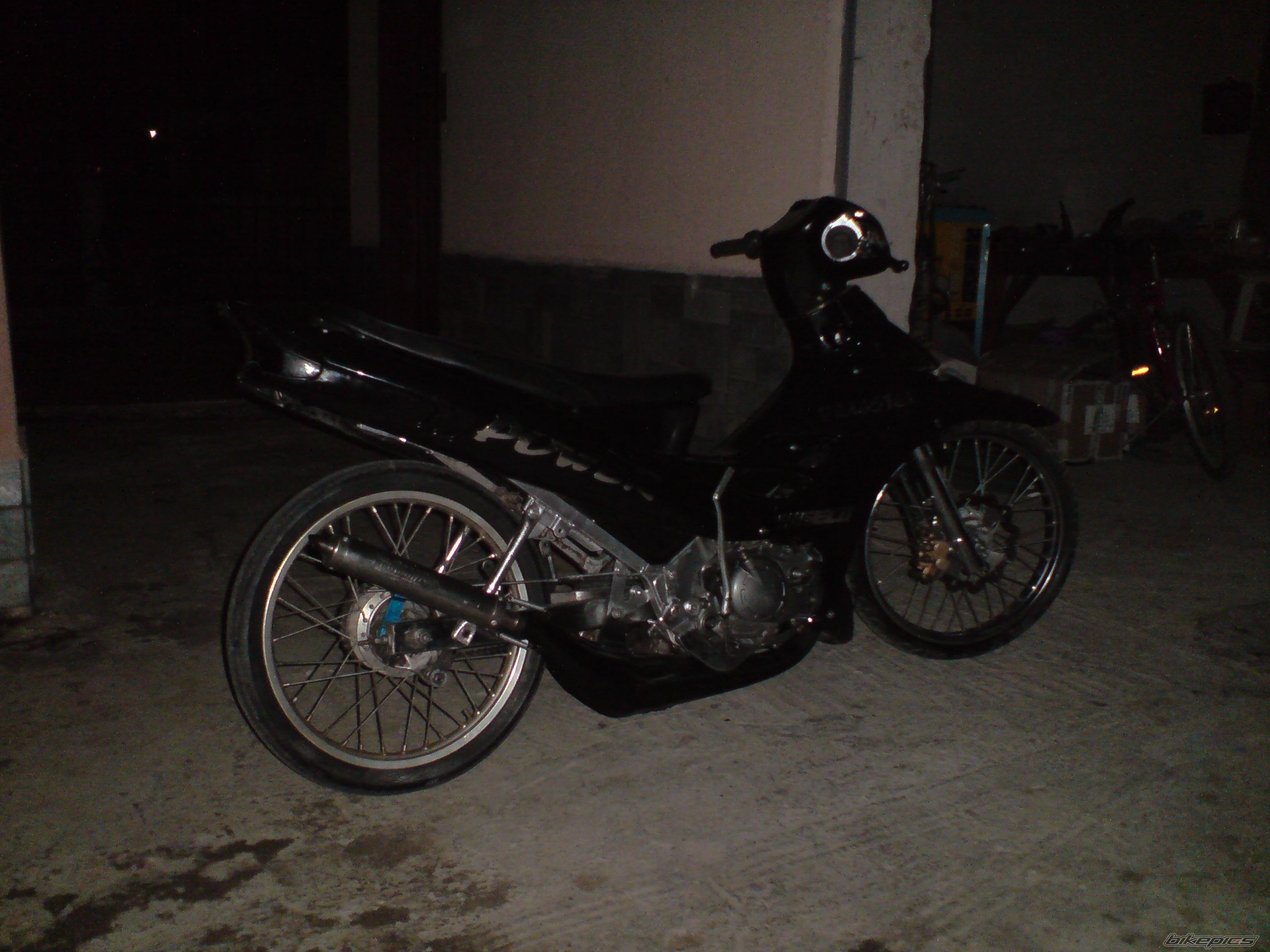 Photo 1666857