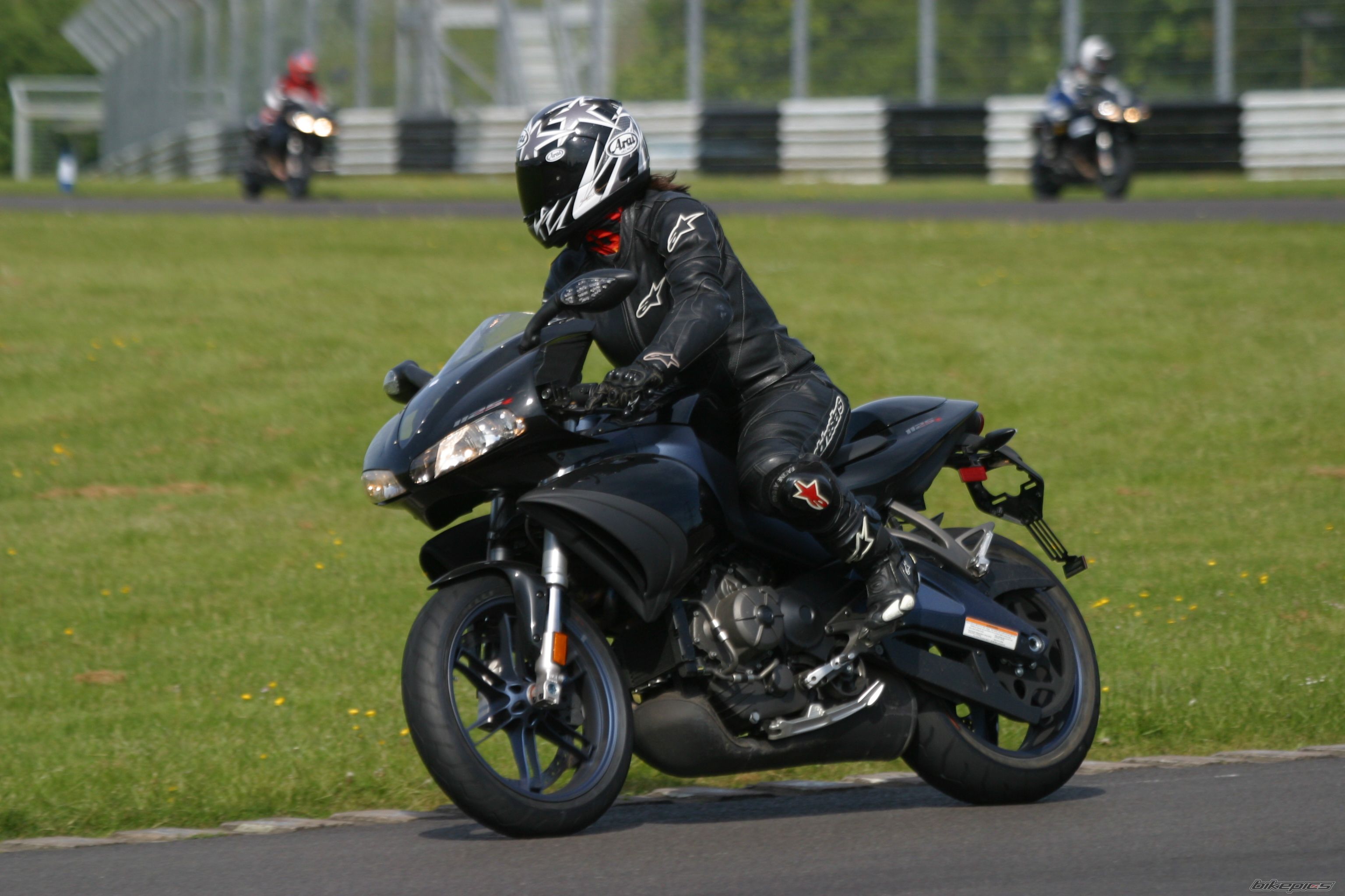 Bike Photo 1666955