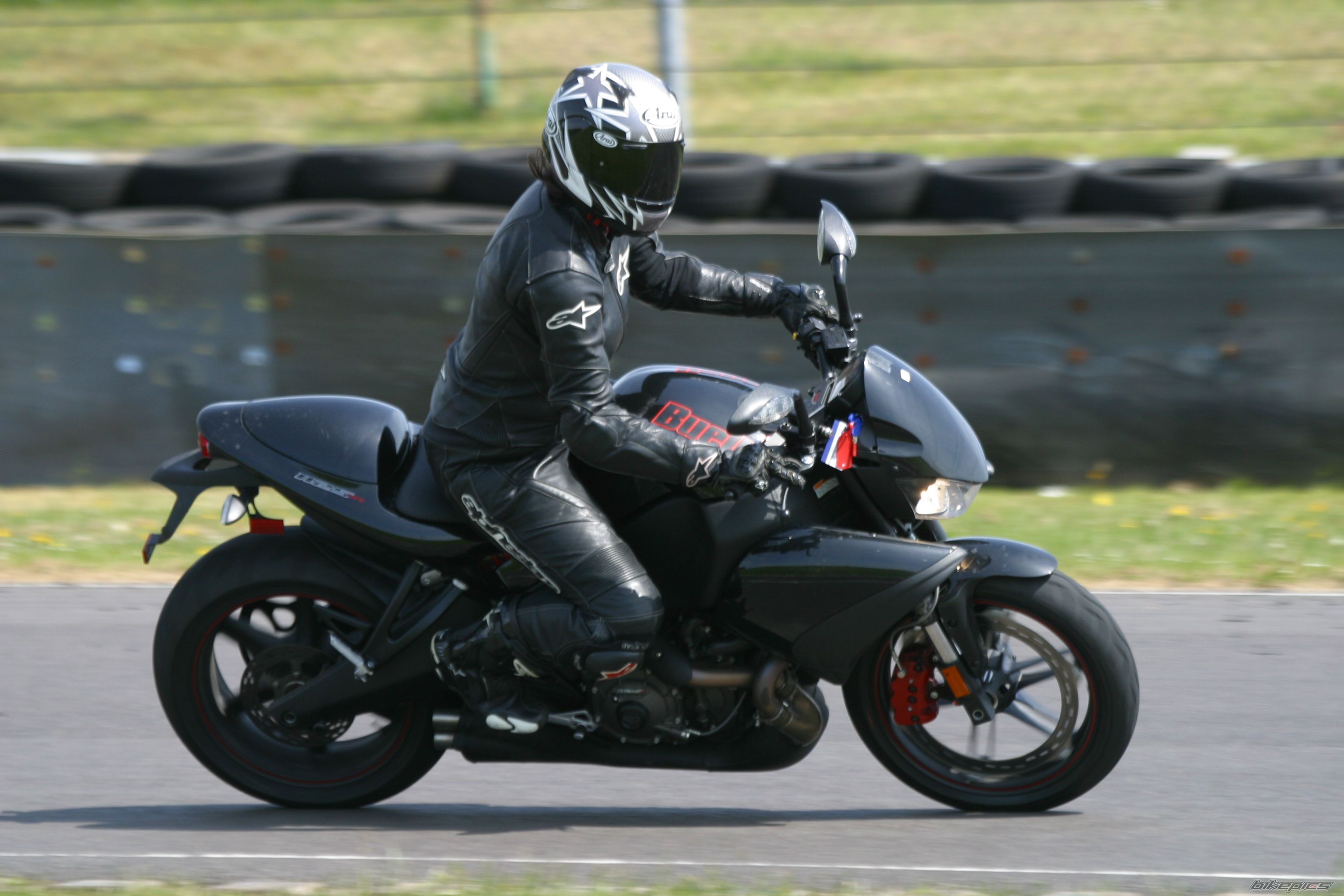 Bike Photo 1666957